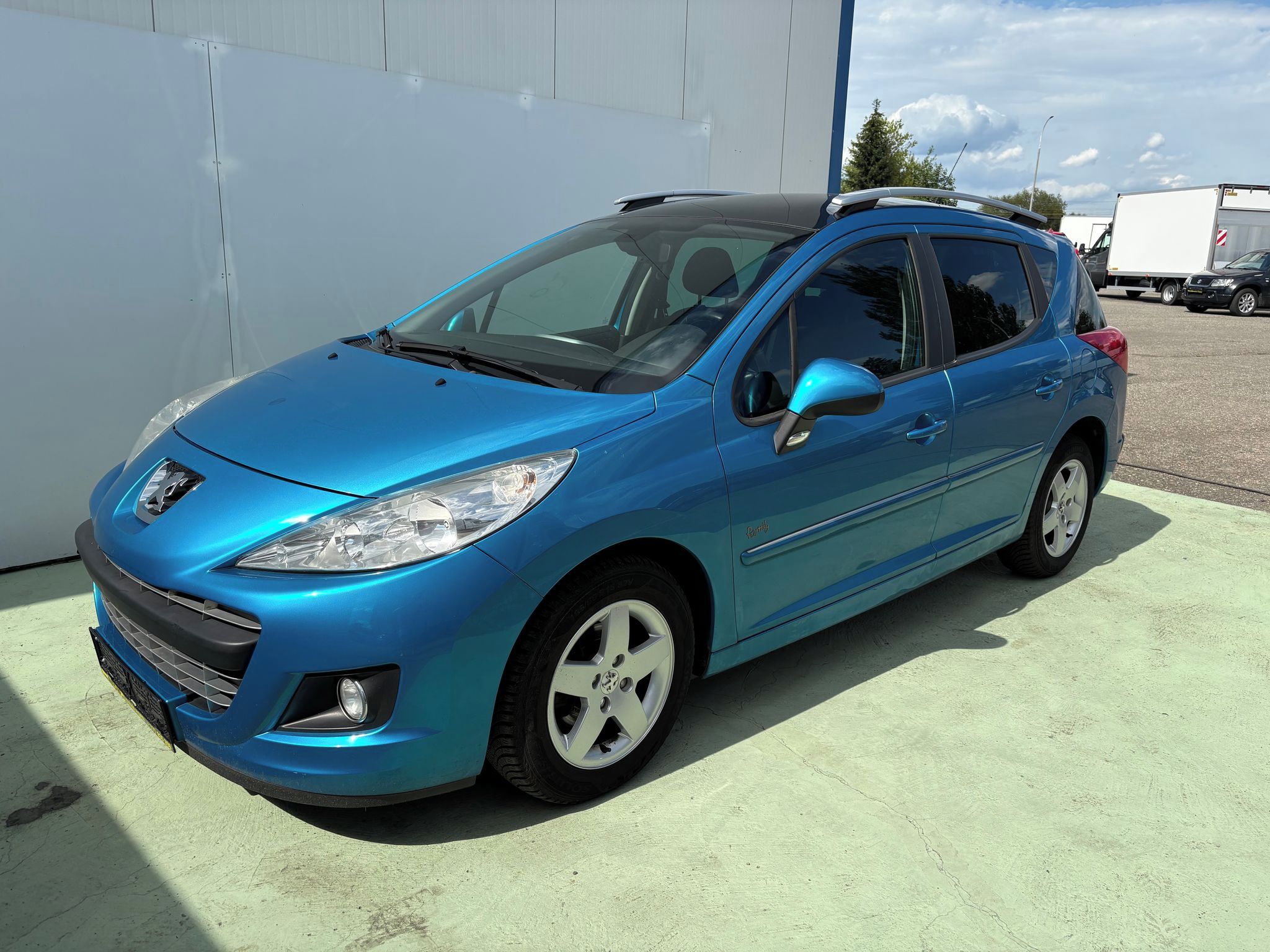 Peugeot 207, 1.4VTi, 70kW, Klima, Výhřevy - fotka 3