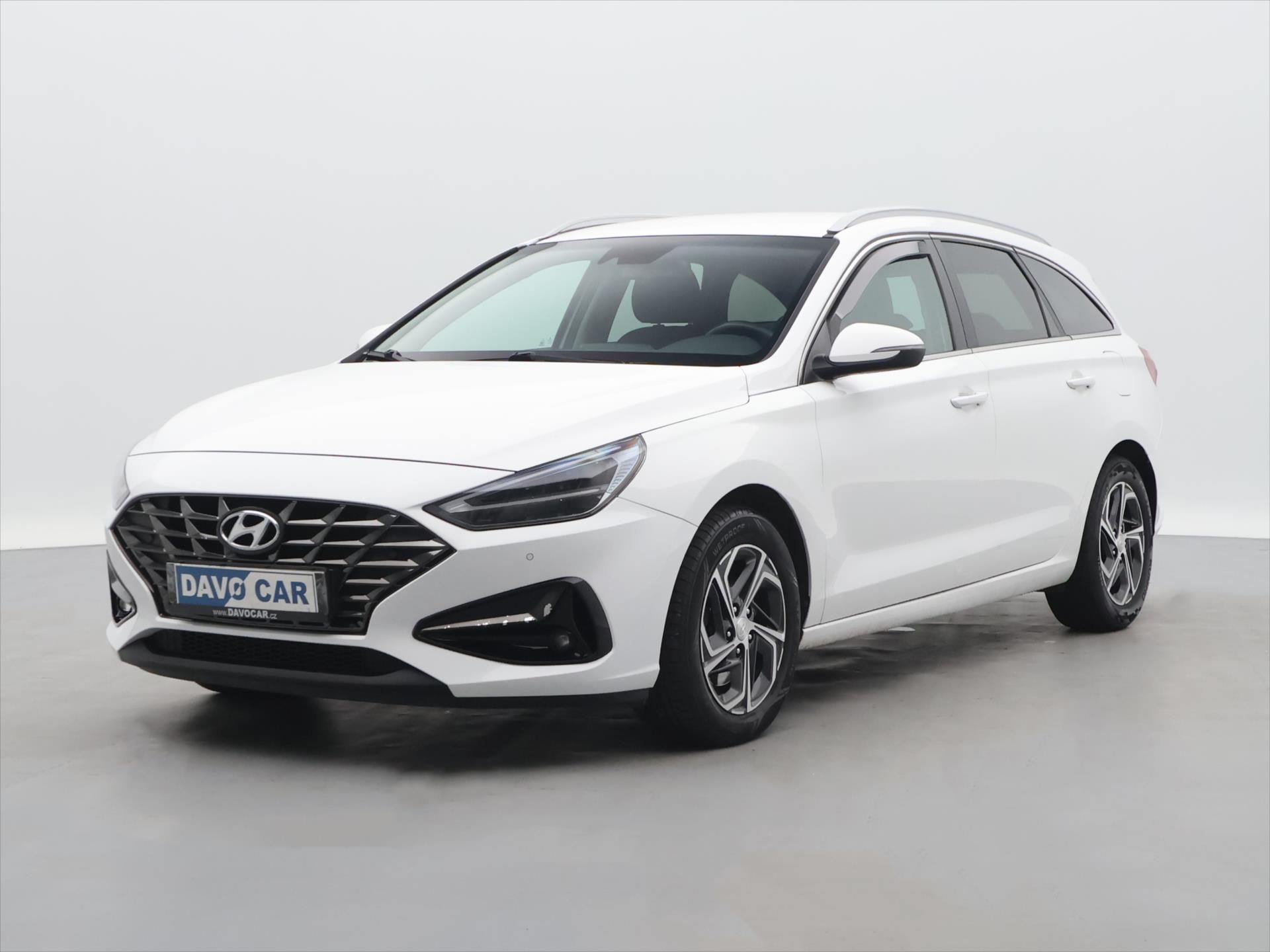 Hyundai i30, 1,6 CRDi 85kW Style Aut. CZ - fotka 3