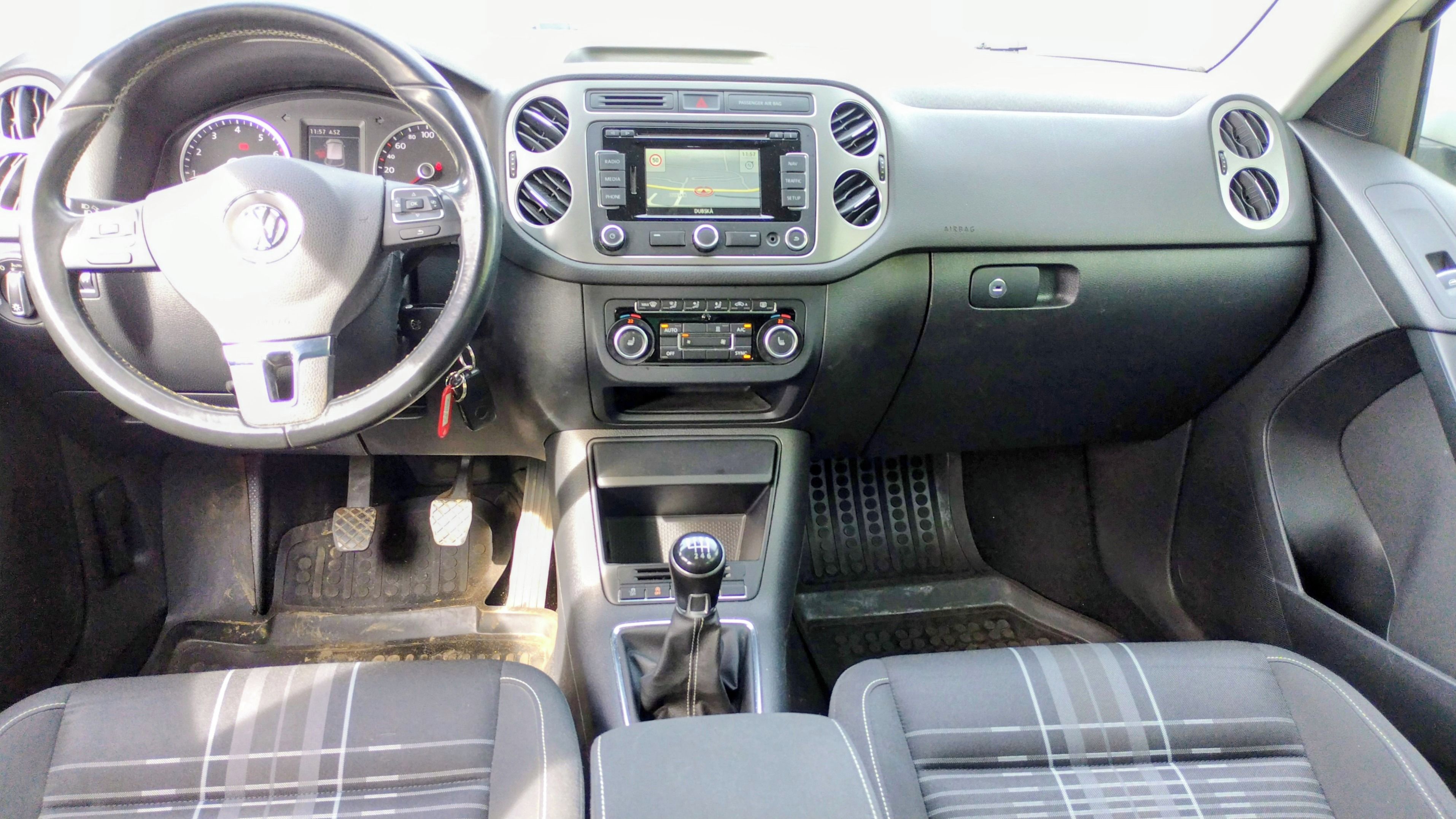 Volkswagen Tiguan - fotka 5
