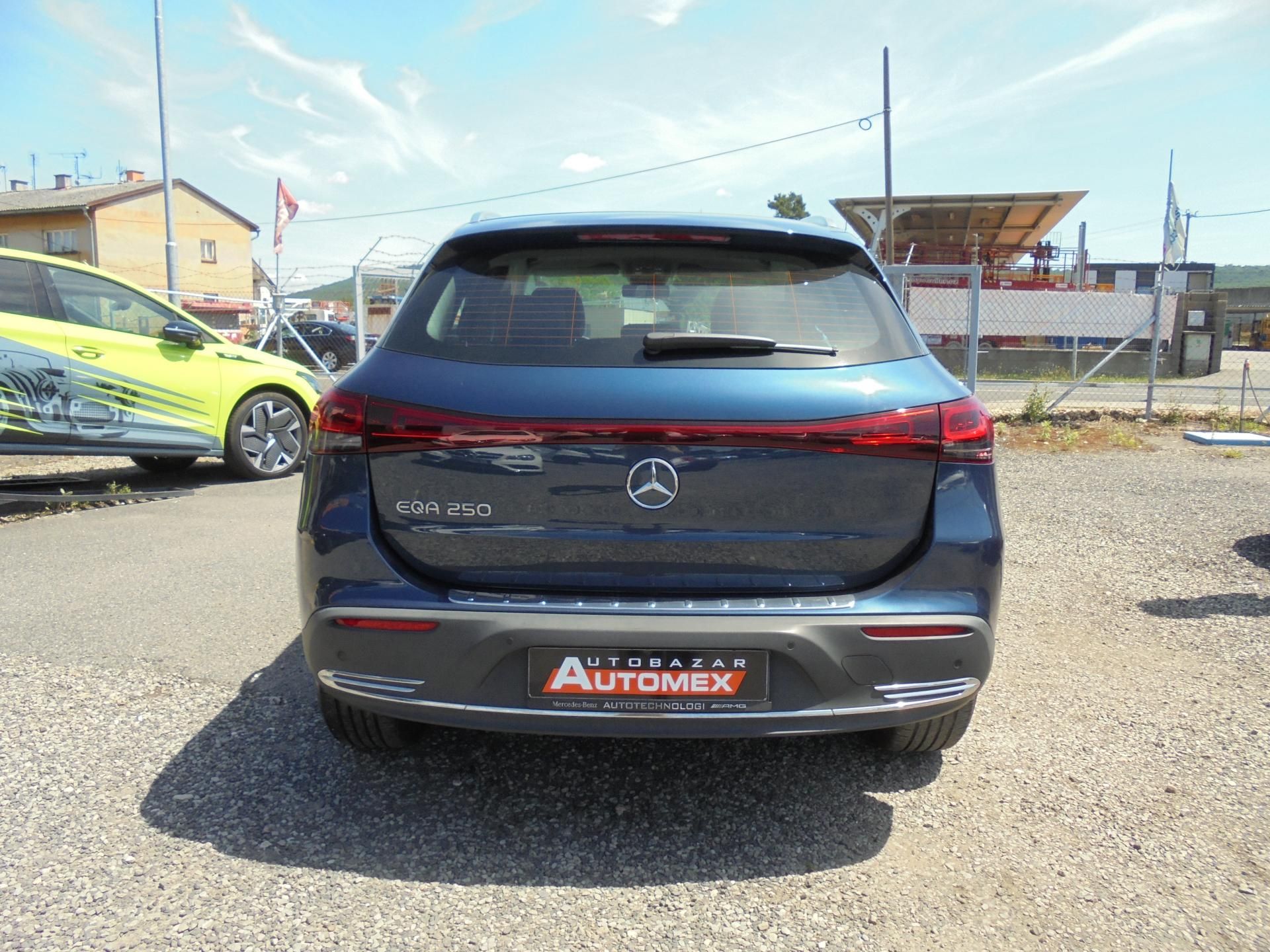 Mercedes-Benz EQA, 250- 17000 km- NAVIGACE- KŮŽE - fotka 6