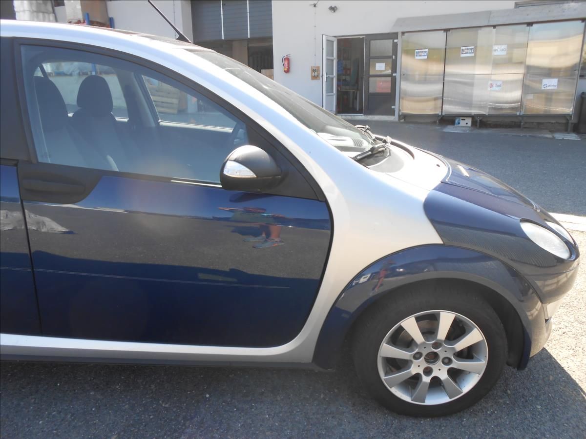 Smart Forfour, 1,3 i 70Kw - fotka 4