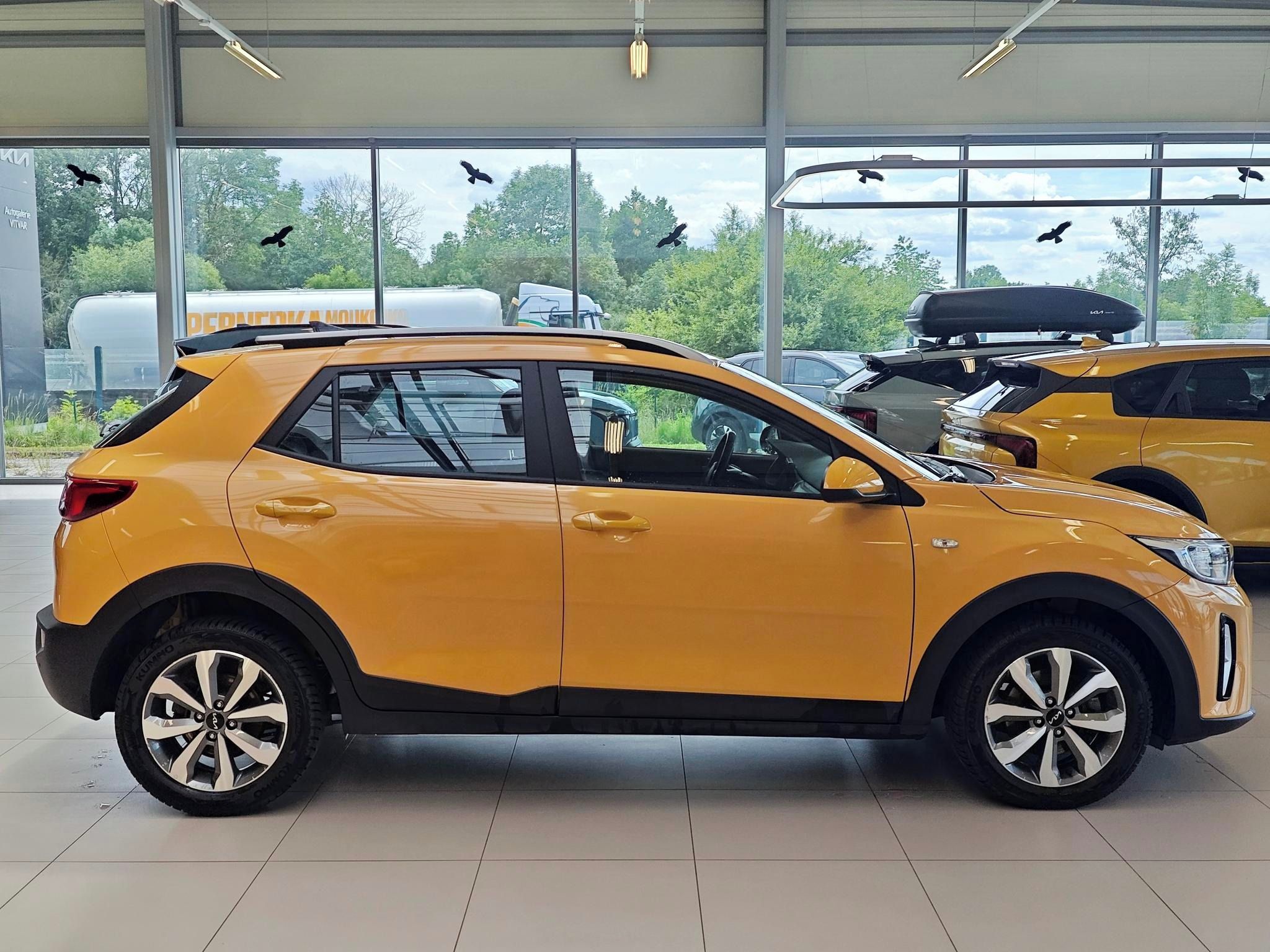 Kia Stonic, 1,0 TGDi Spin 7DCT - fotka 5