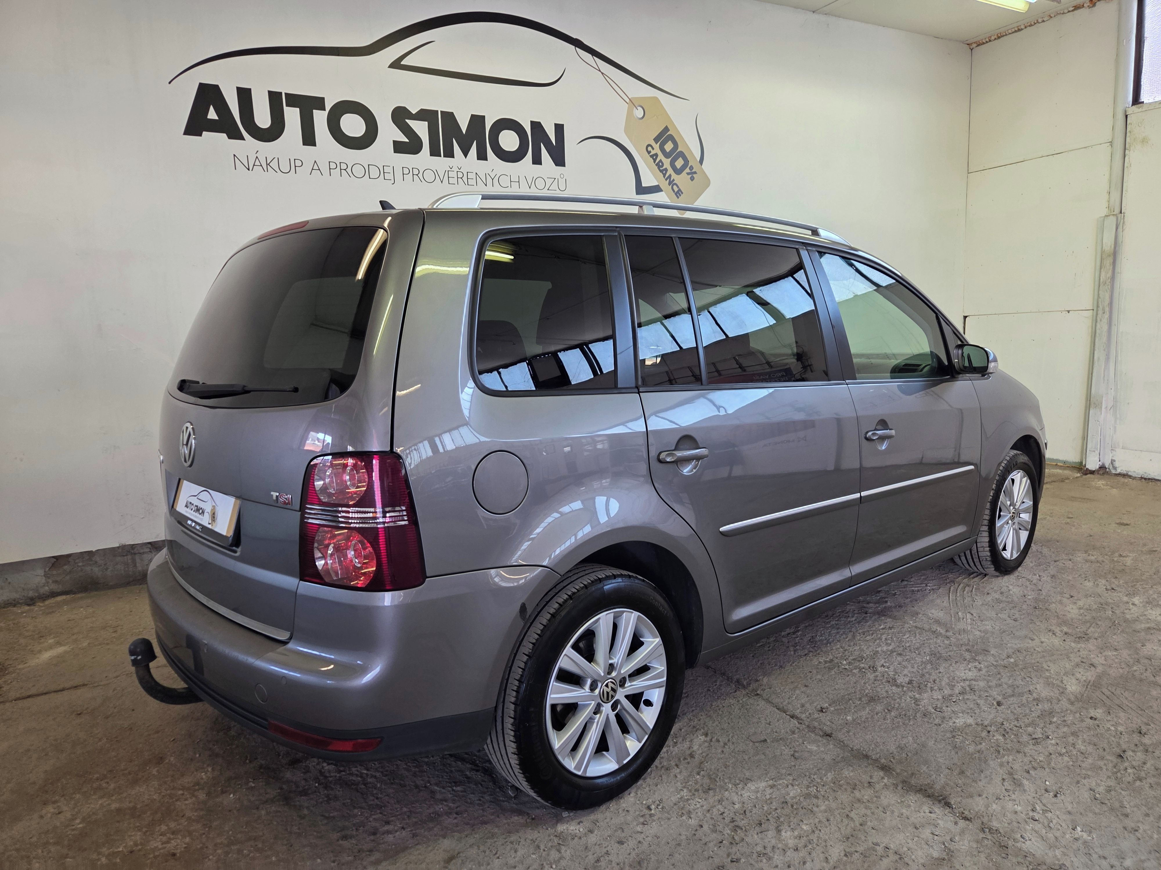 Volkswagen Touran, 1.4 TSi 125kw Navi! Tažné! - fotka 6