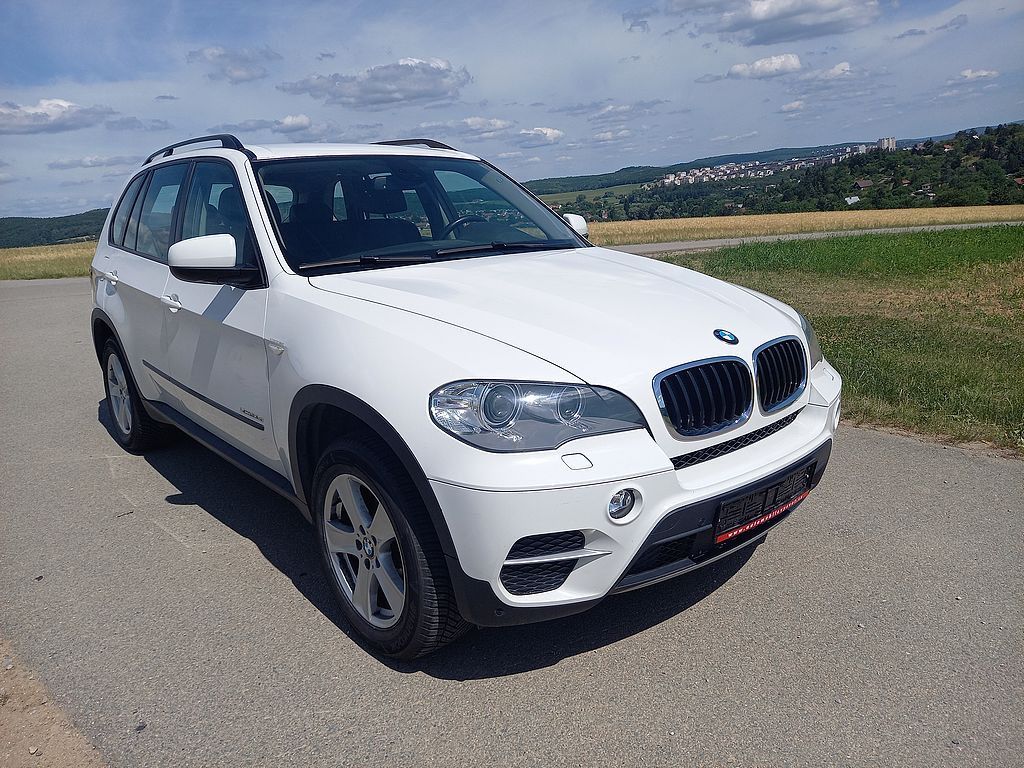 BMW X5, 3.0D x-DRIVE 180kW-Automat - fotka 2