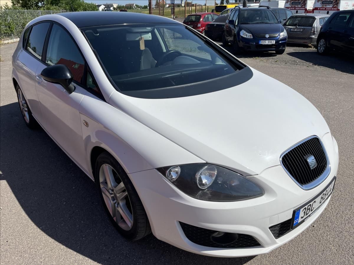 Seat Leon, 2,0 TDi SERVIS ROZVODY KLIMA - fotka 3