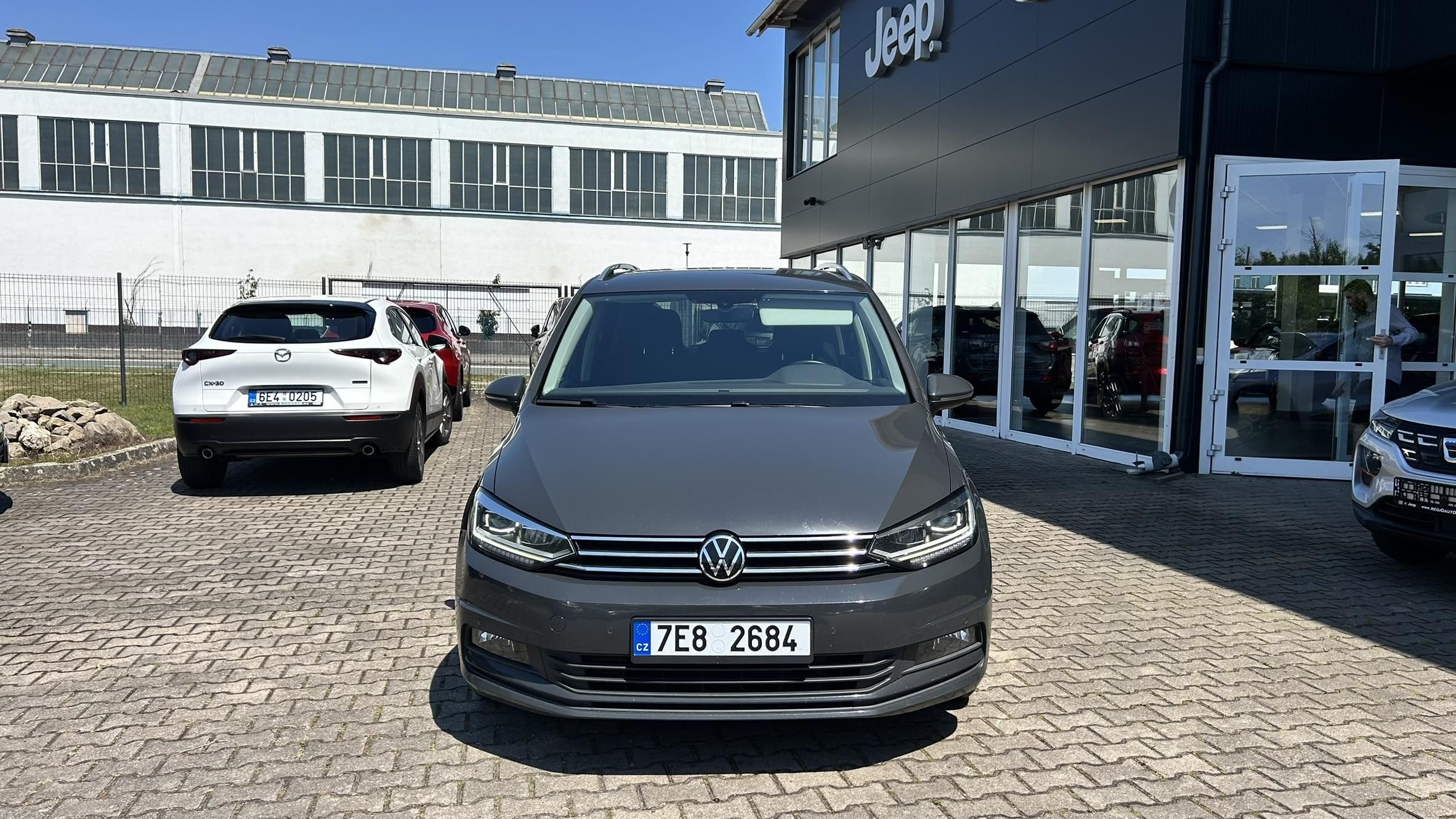 Volkswagen Touran, 2.0TDI DSG - fotka 2