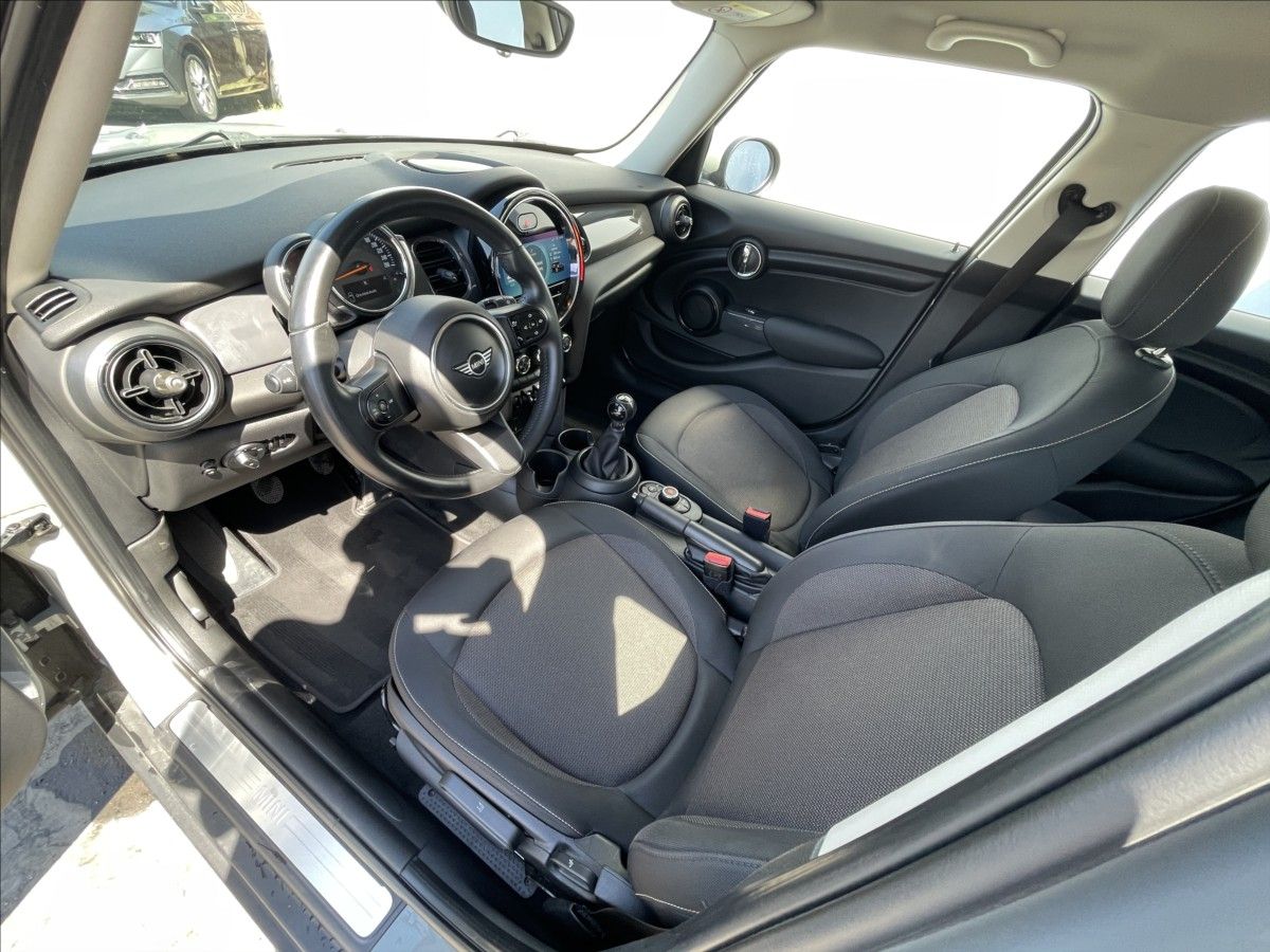 Mini Cooper, 1,5 ACC+PDC - fotka 5