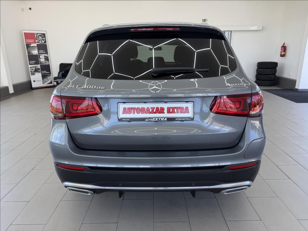 Mercedes-Benz GLC, 300 de,4MATIC,ČR,virtual - fotka 4