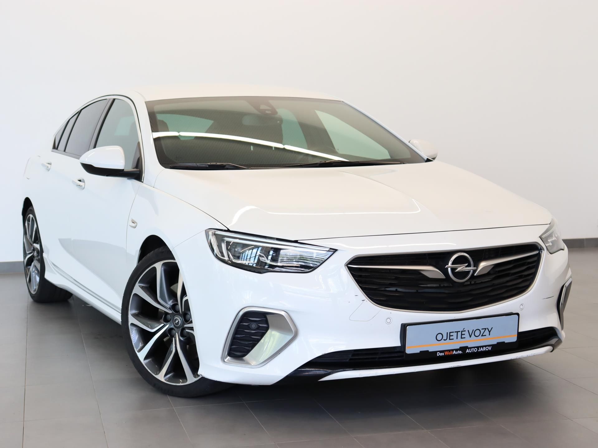 Opel Insignia, 2,0 CDTI BiTurbo 154 kW 4x4 - fotka 6