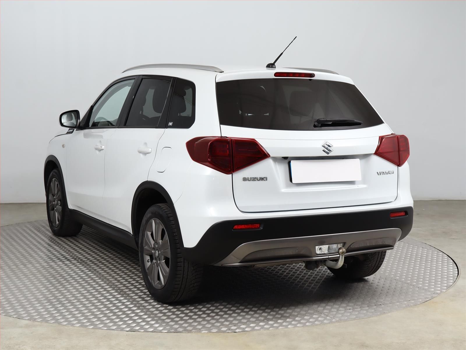 Suzuki Vitara, 1.4 BoosterJet, Automat - fotka 4