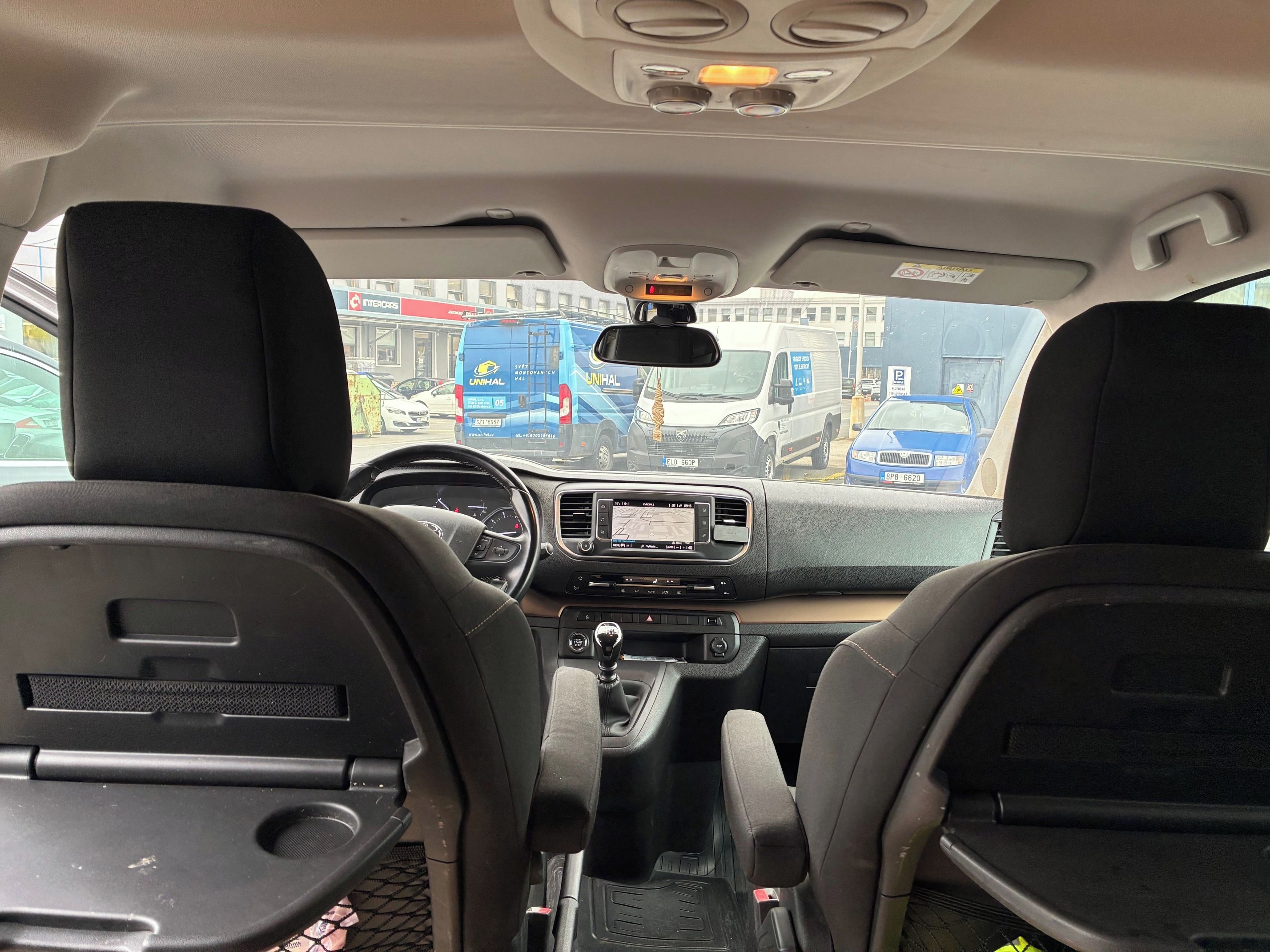 Toyota Proace, Verso 2,0 D-4D 150 Family8míst - fotka 6