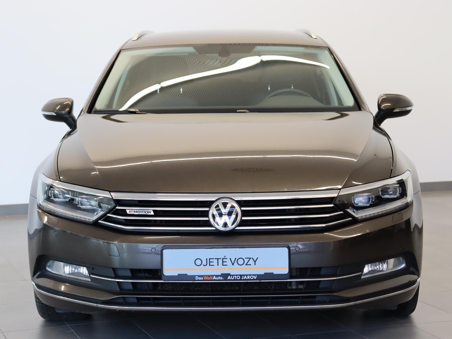 Volkswagen Passat Variant, HL 2,0 TDI 140 kW DSG 4Motion - fotka 4