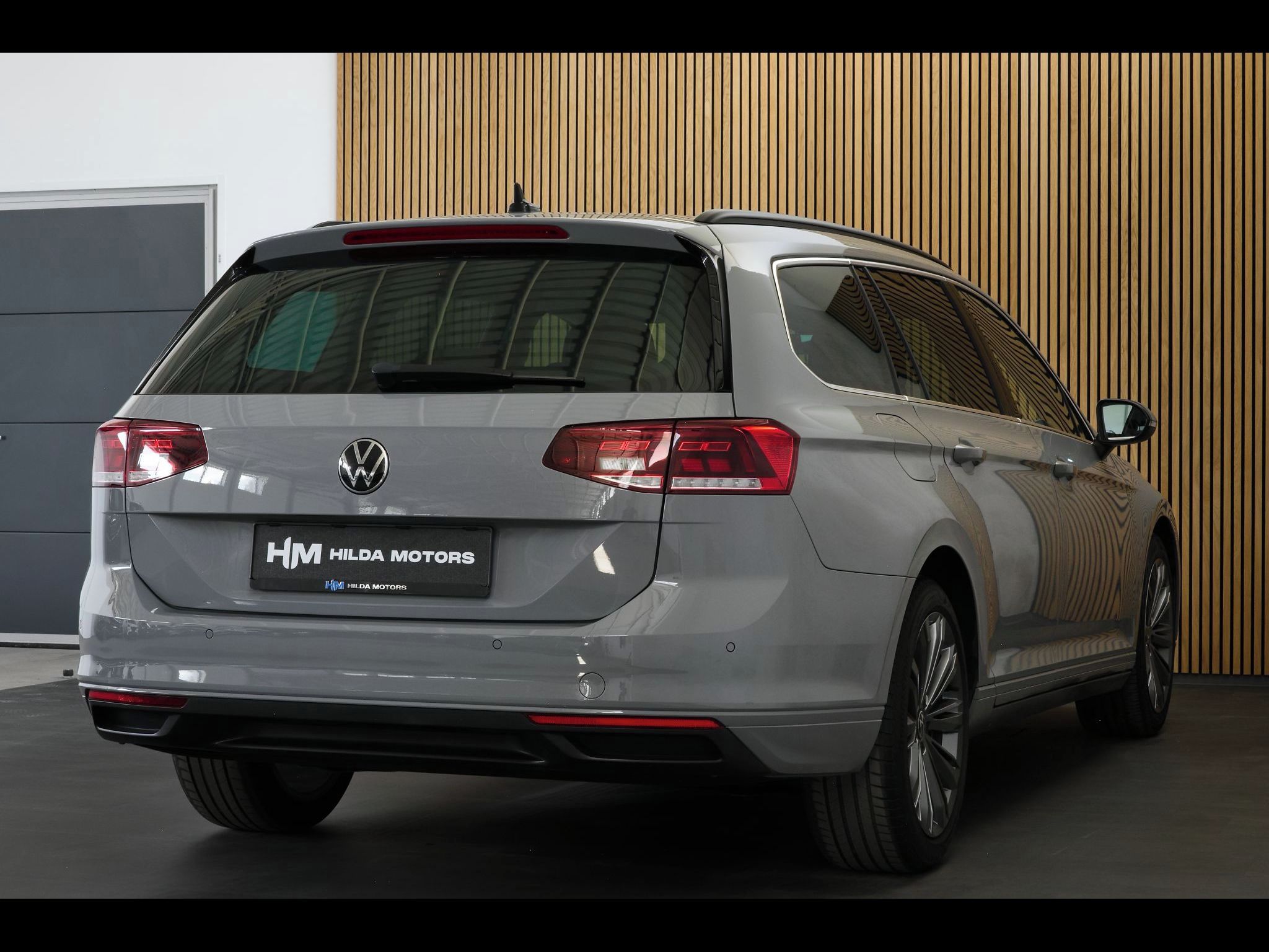 Volkswagen Passat, 2.0TDI 110kW Kamera ACC Tažné - fotka 4