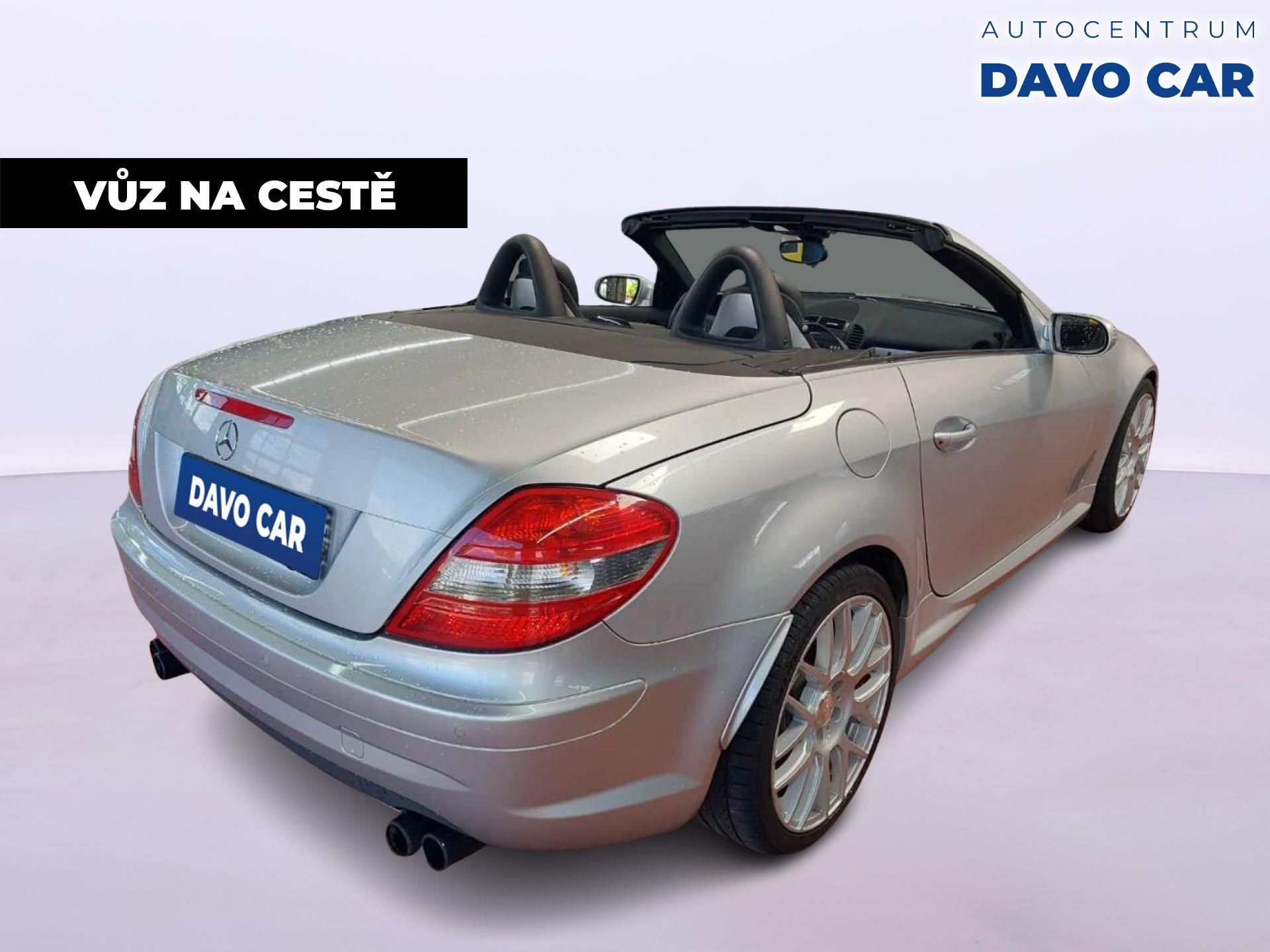 Mercedes-Benz SLK, 3.5 350 V6 200kW Serv.kniha - fotka 4