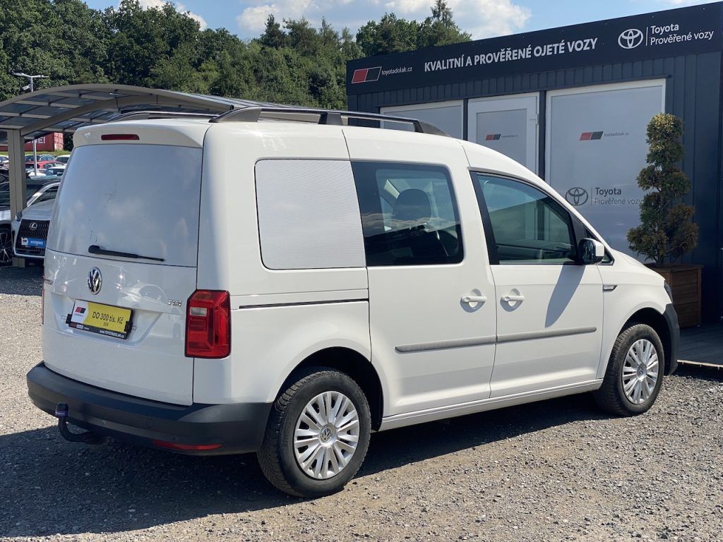 Volkswagen Caddy, 2.0TDi, manual, 2x kola, tažné - fotka 6
