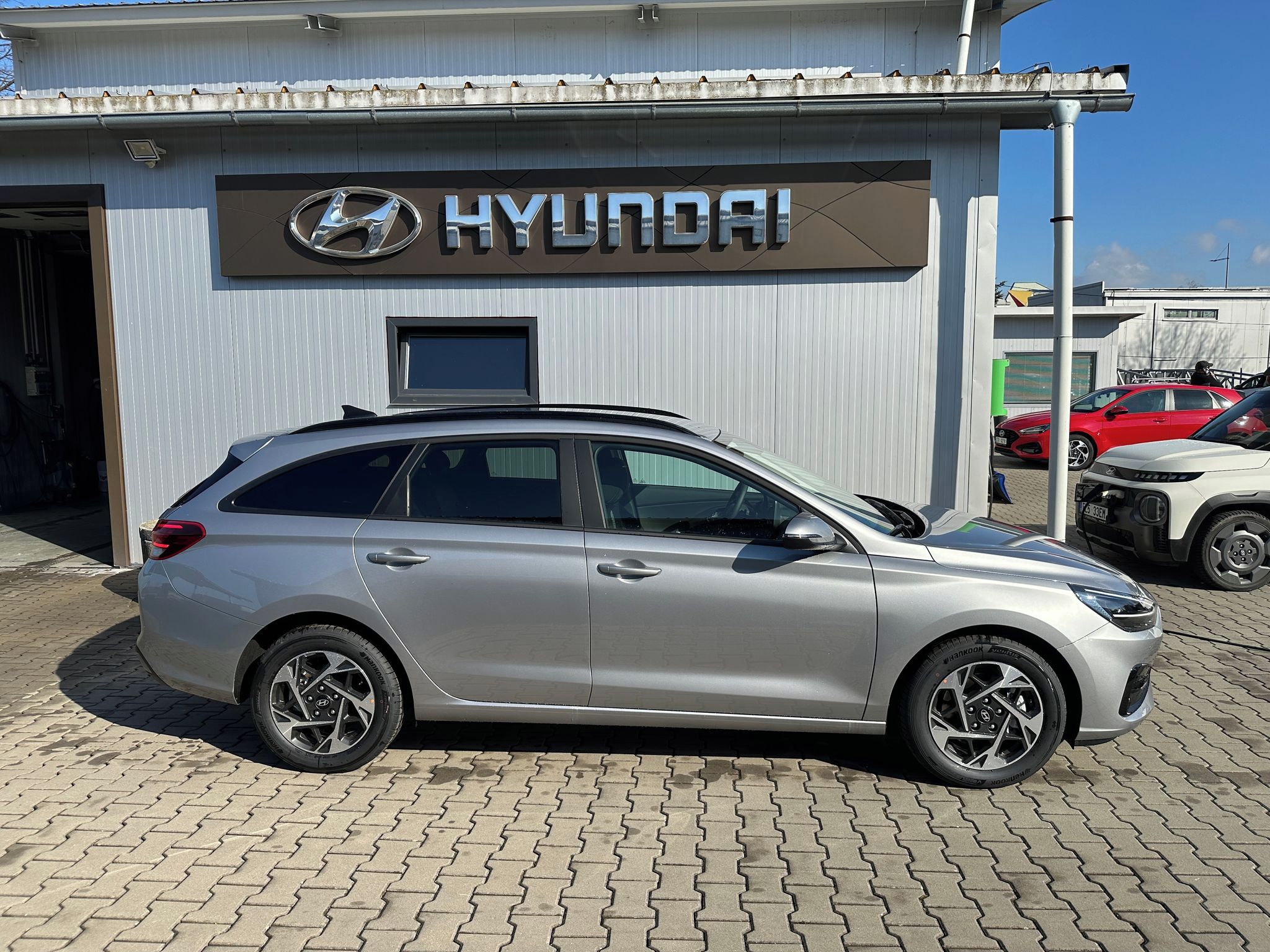 Hyundai i30, 1,6 T-GDI DCT SMART - fotka 4