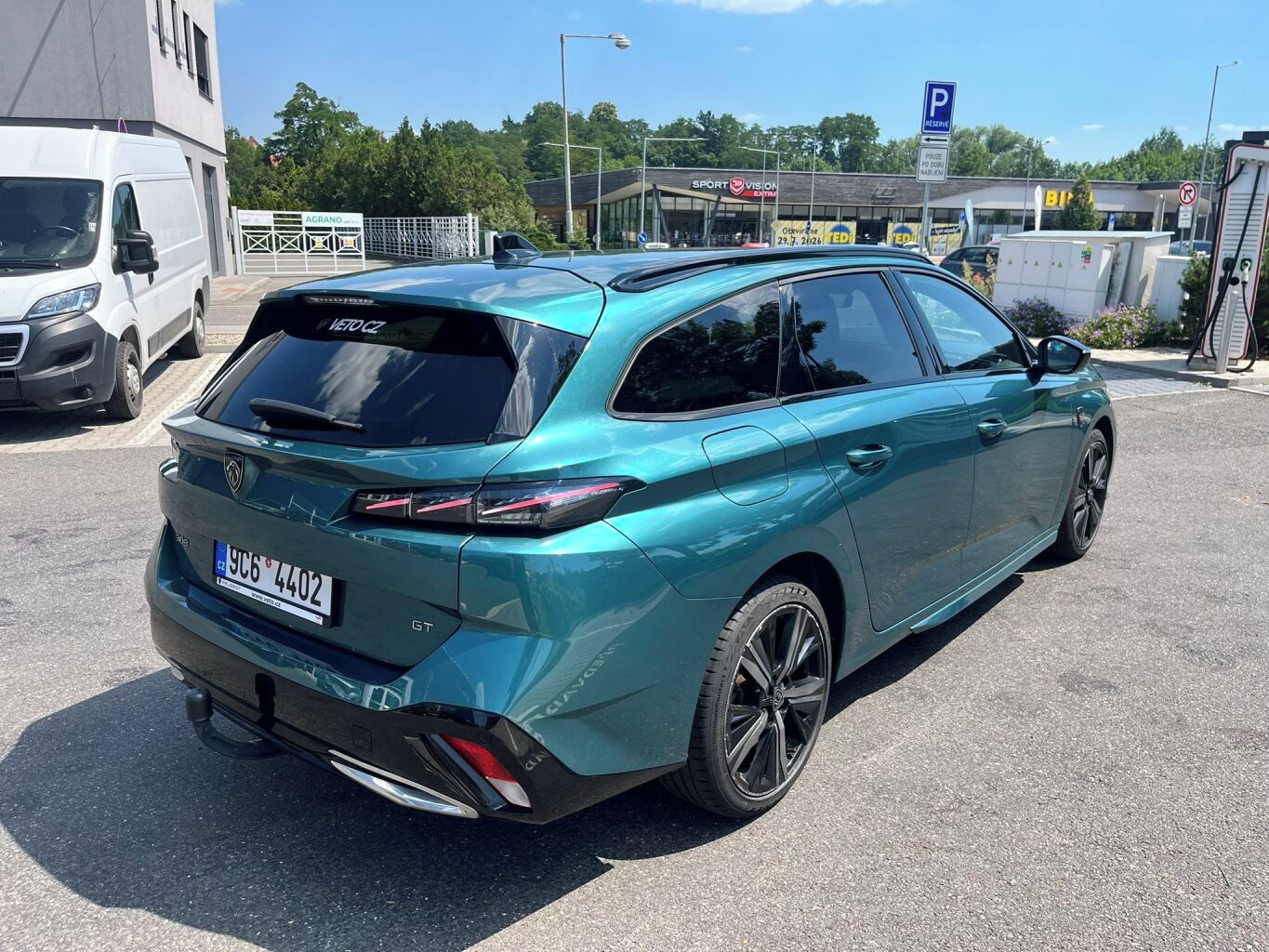 Peugeot 308, SW GT PACK 1.5 BlueHDi 130k EA - fotka 4