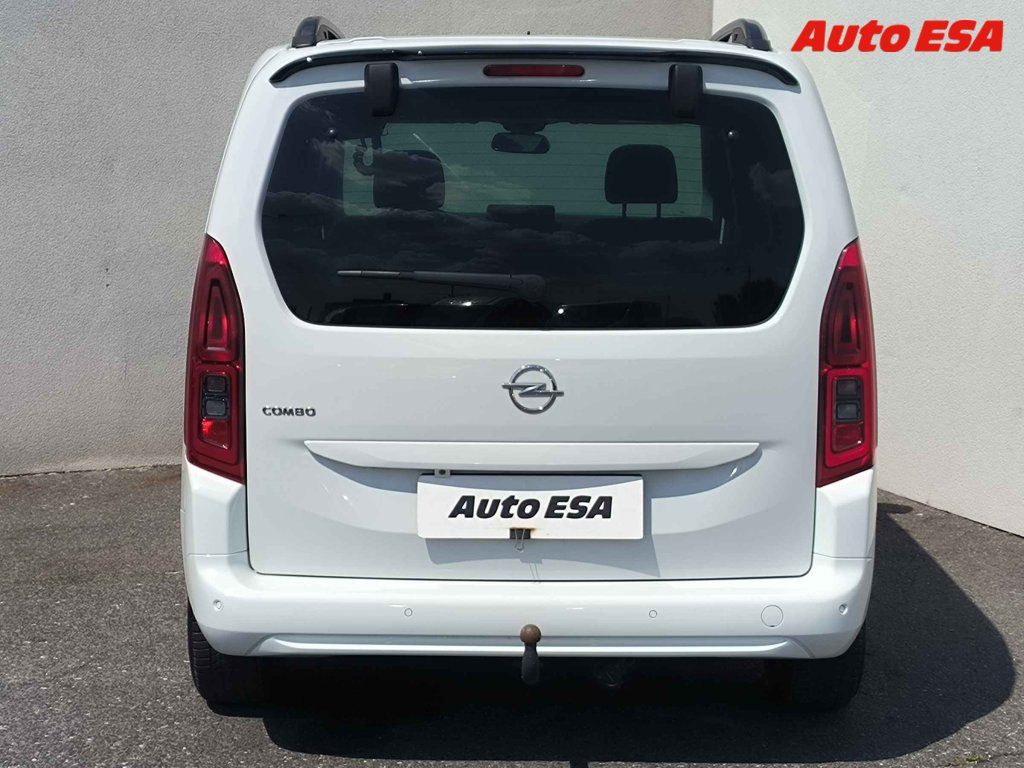 Opel Combo, 1.5CDTi,1.maj,ČR,Elegance - fotka 5