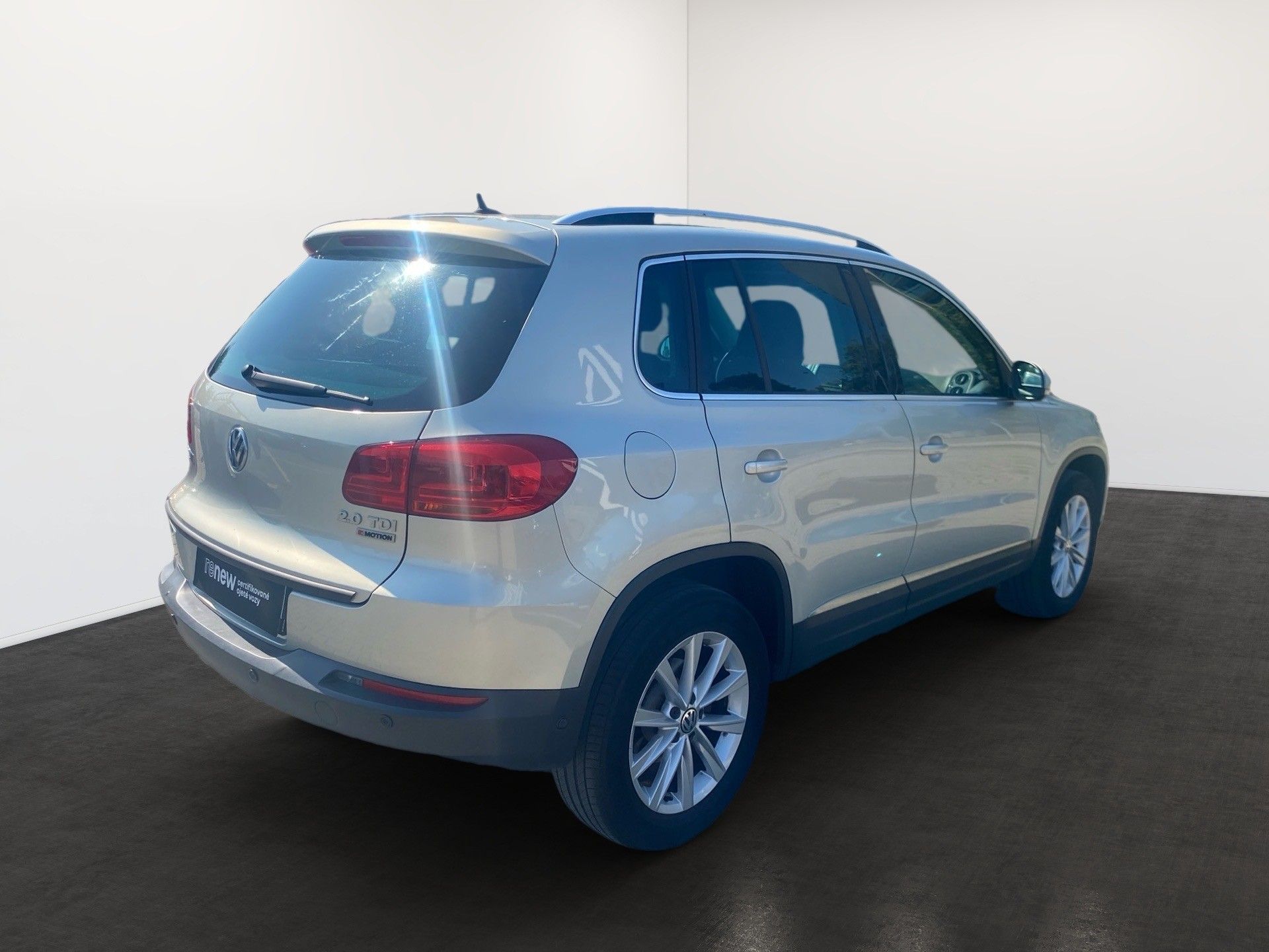 Volkswagen Tiguan, 2.0tdi 110kw, 4Motion, DSG, ČR - fotka 4