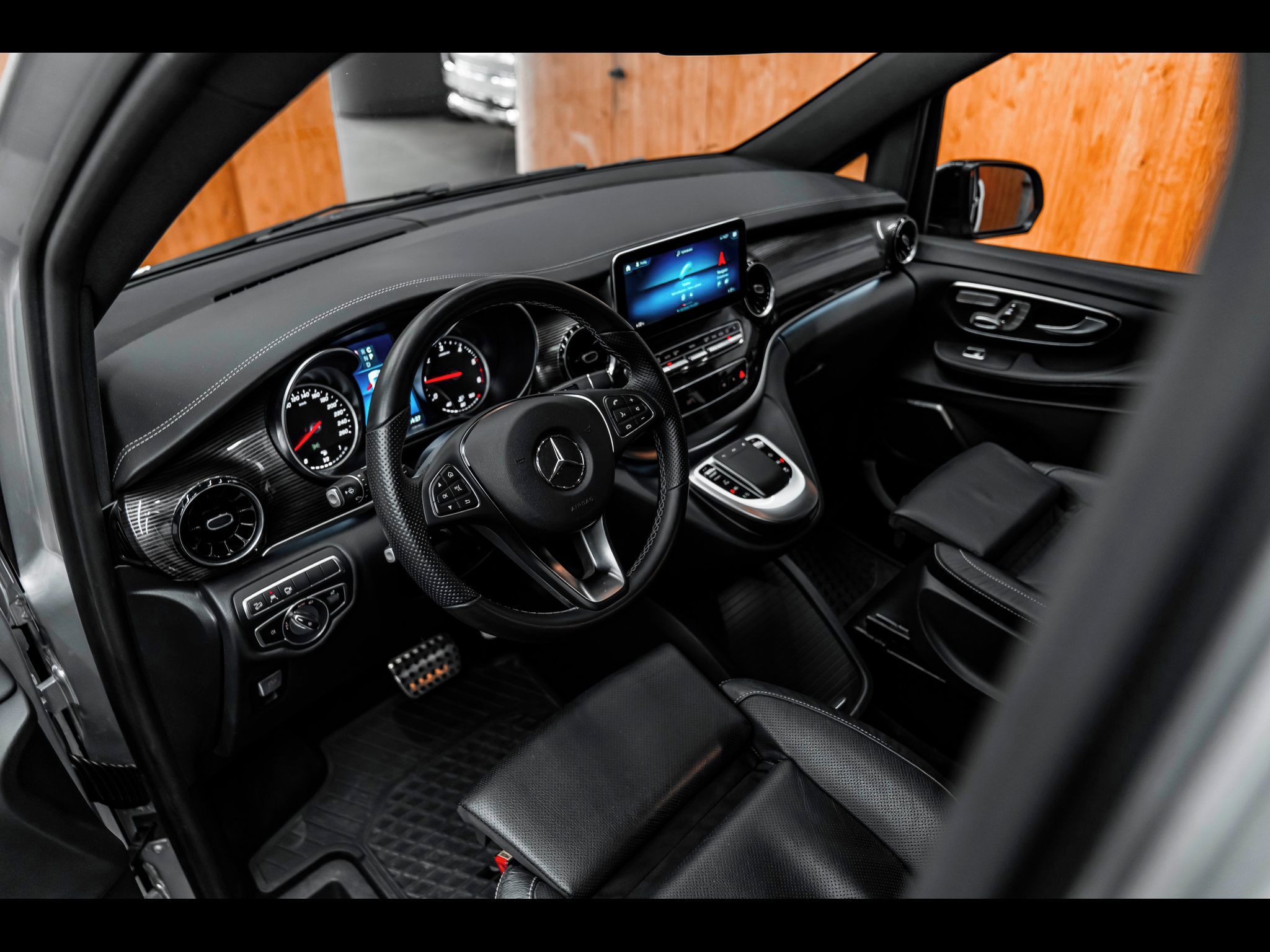 Mercedes-Benz Třídy V - fotka 6