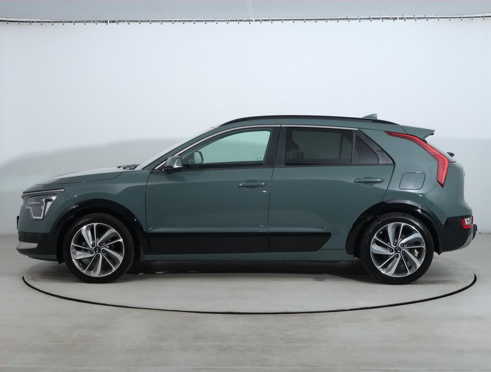 Kia Niro, Hybrid, Automat, Serv.kniha - fotka 3