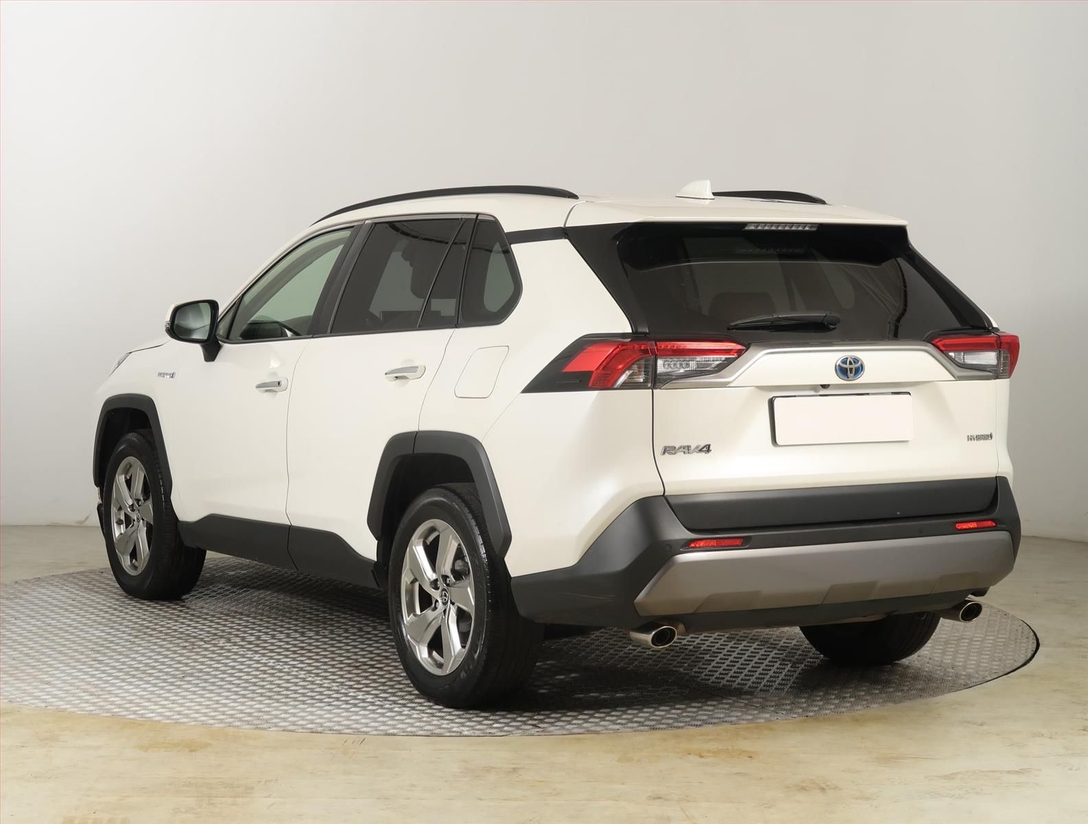 Toyota Rav4, 2.5 Hybrid, 4X4, Automat - fotka 4
