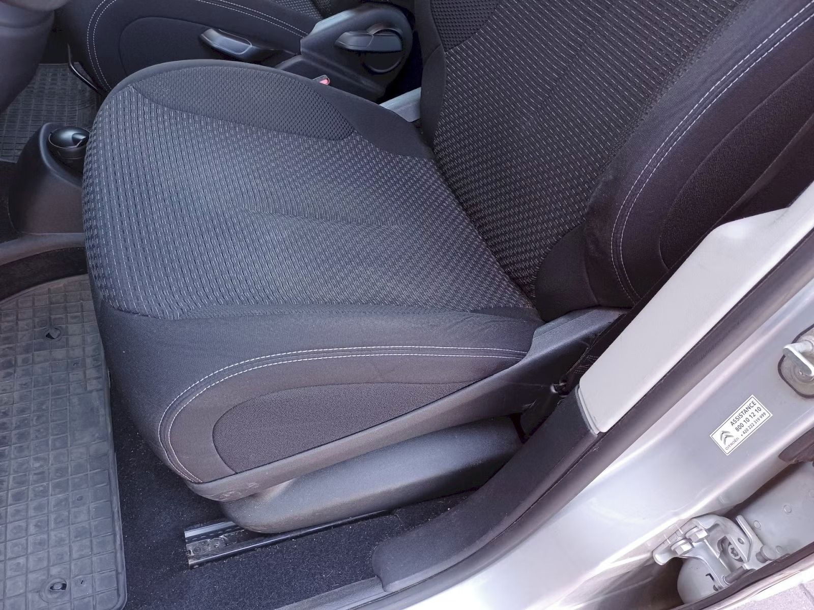 Citroën C4 Picasso - fotka 6