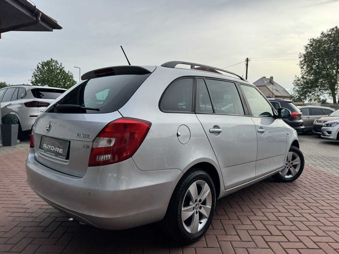 Škoda Fabia, 1.2TSi Digi Klima Tempomat - fotka 2