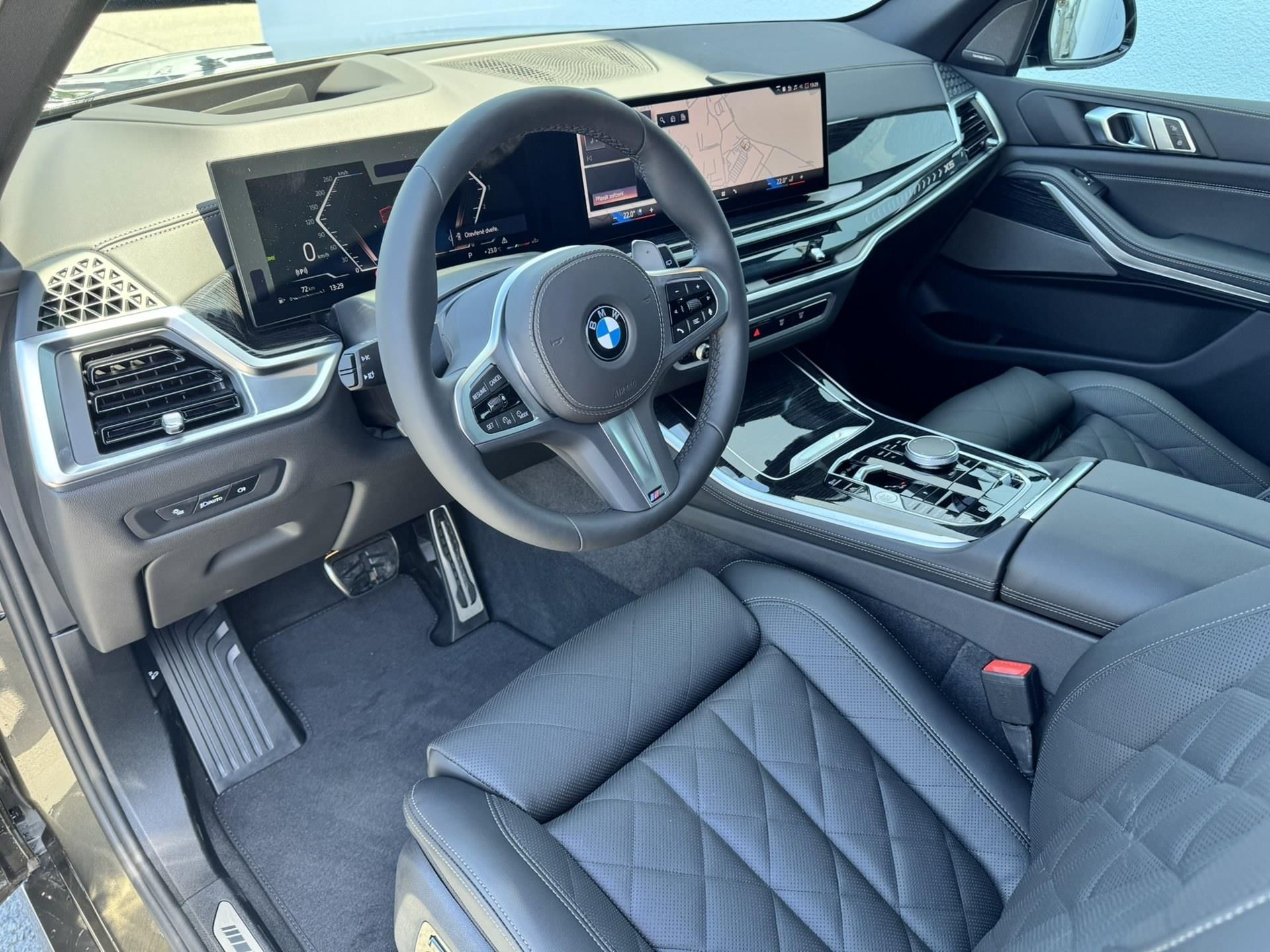 BMW X5, X5 xDrive40d - fotka 5