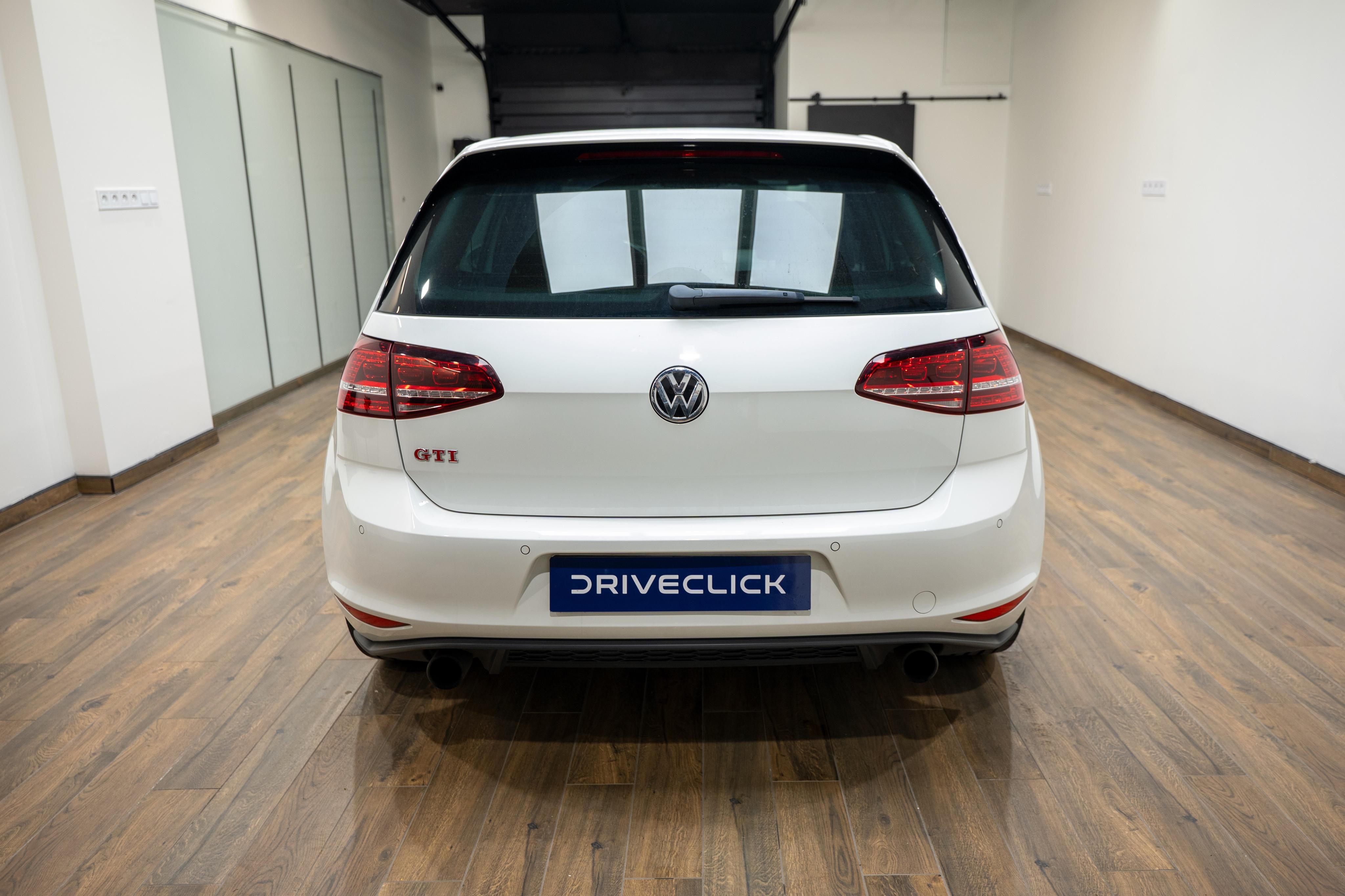 Volkswagen Golf, GTI Performance 2.0 169 kW - fotka 5
