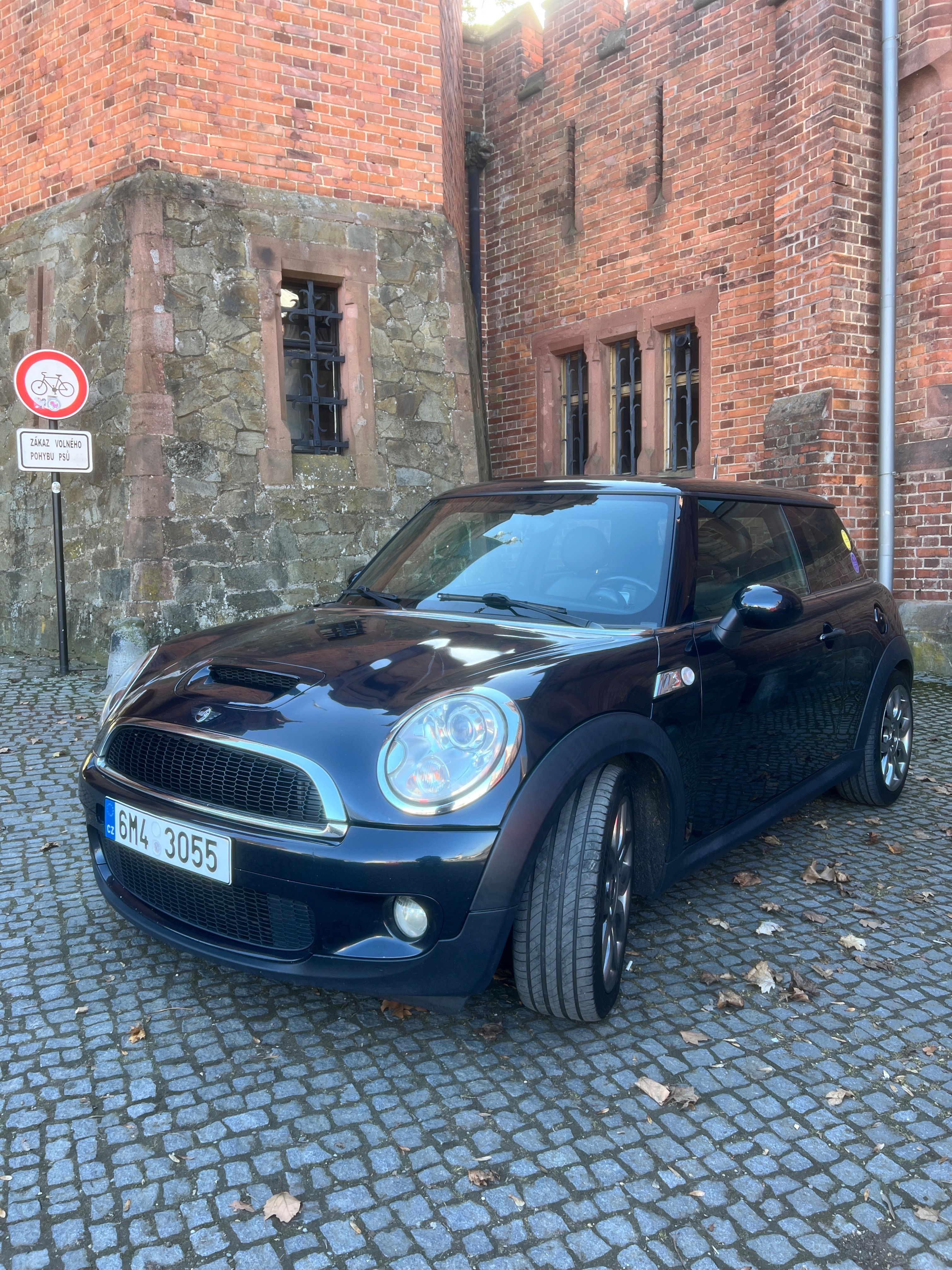 Mini Cooper S, Mini Cooper S R56 1.6 Turbo - fotka 3