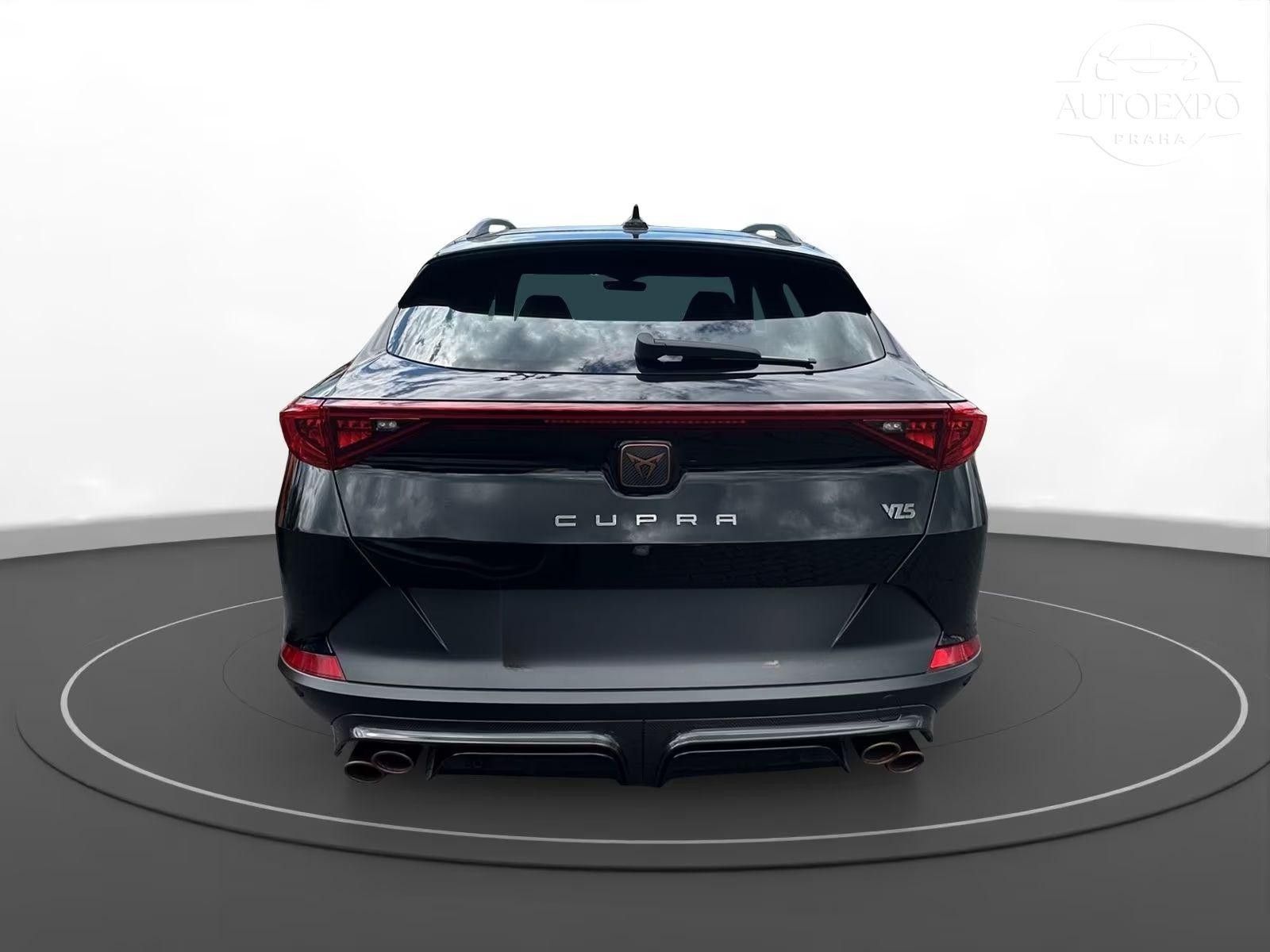 Cupra Formentor, VZ5 2.5 TSI 390ps 4Drive - fotka 4