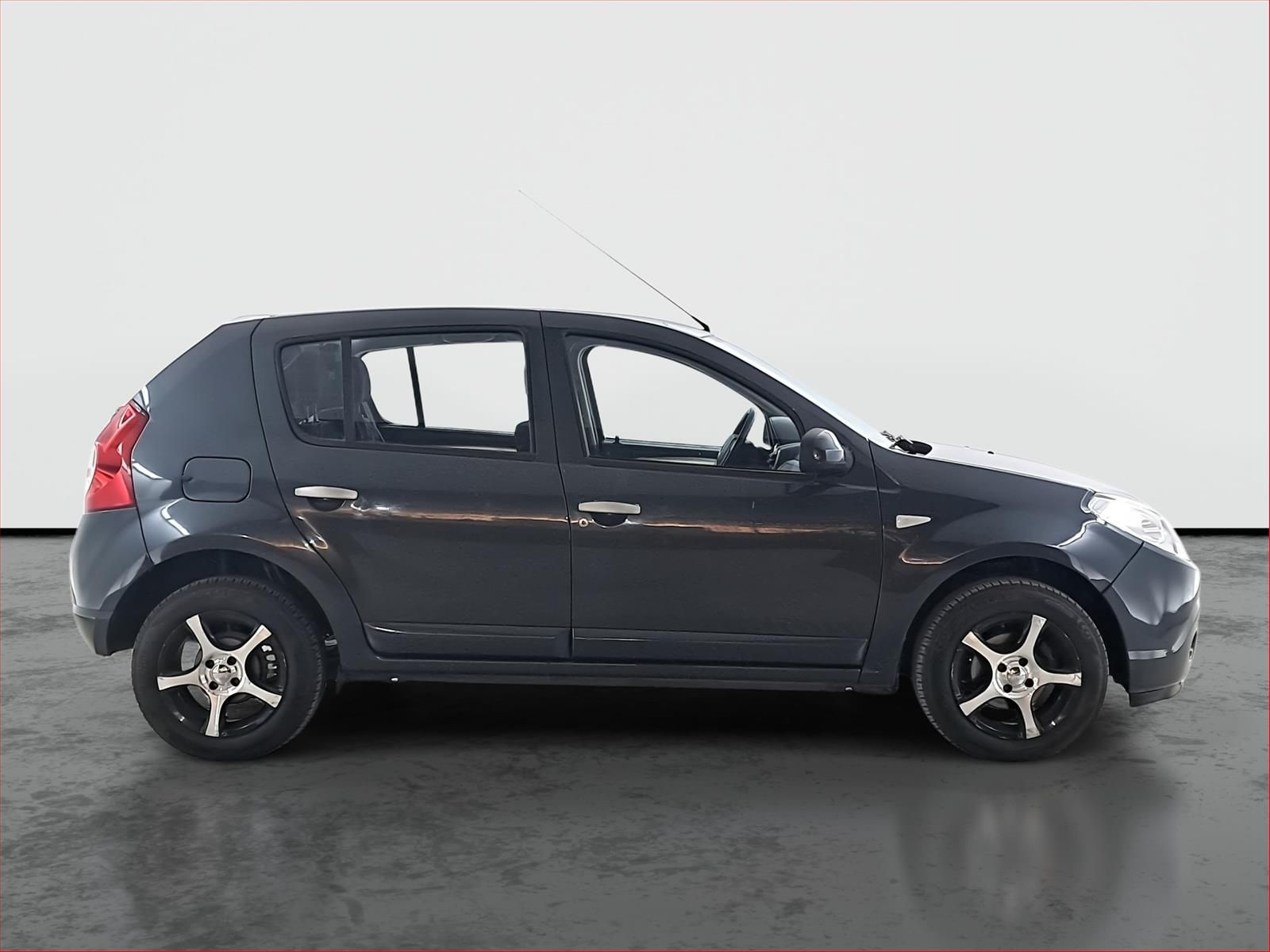 Dacia Sandero, 1.5 dCi, Ambiance, Serv.kniha - fotka 6