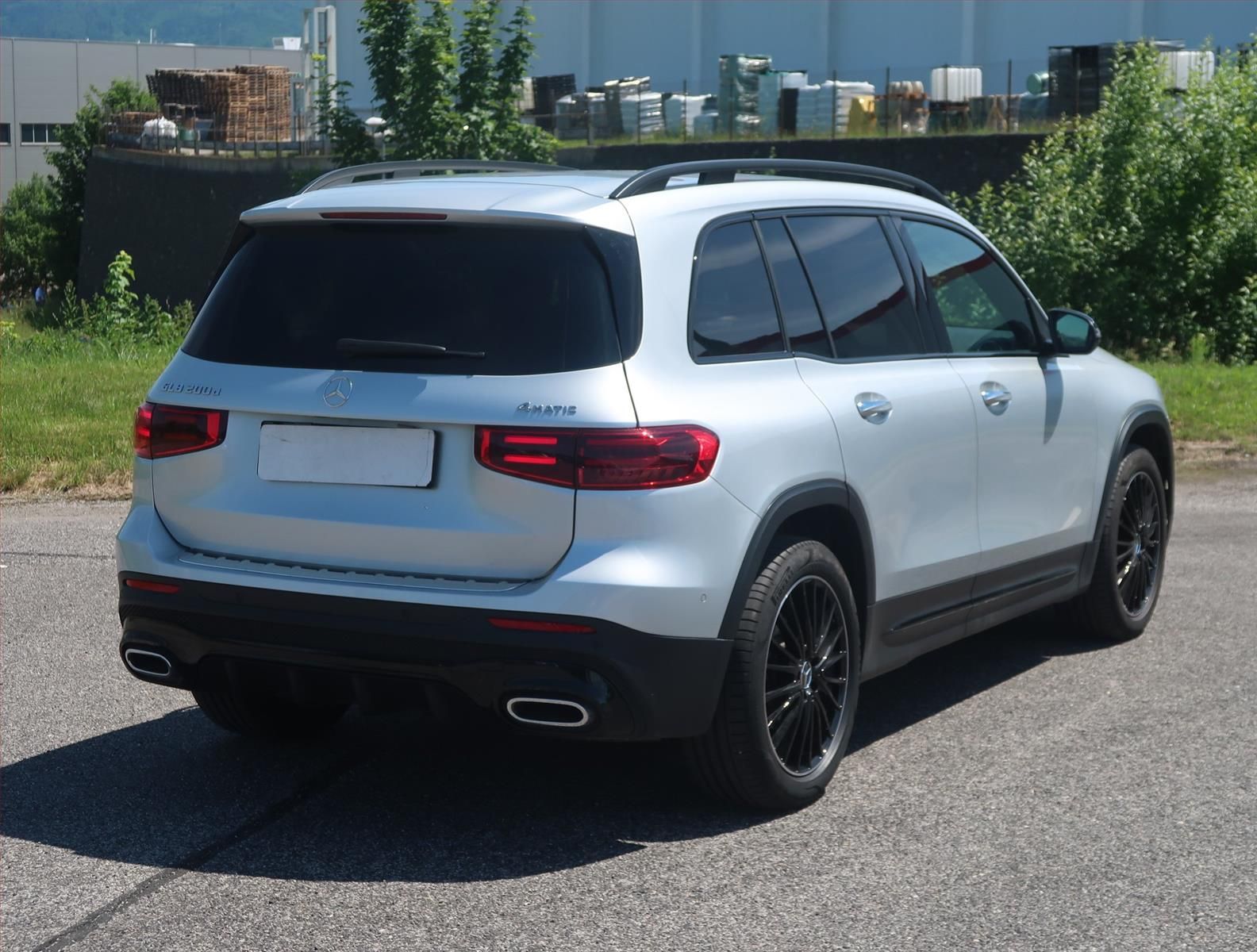 Mercedes-Benz GLB, GLB 200 d 4MATIC - fotka 5