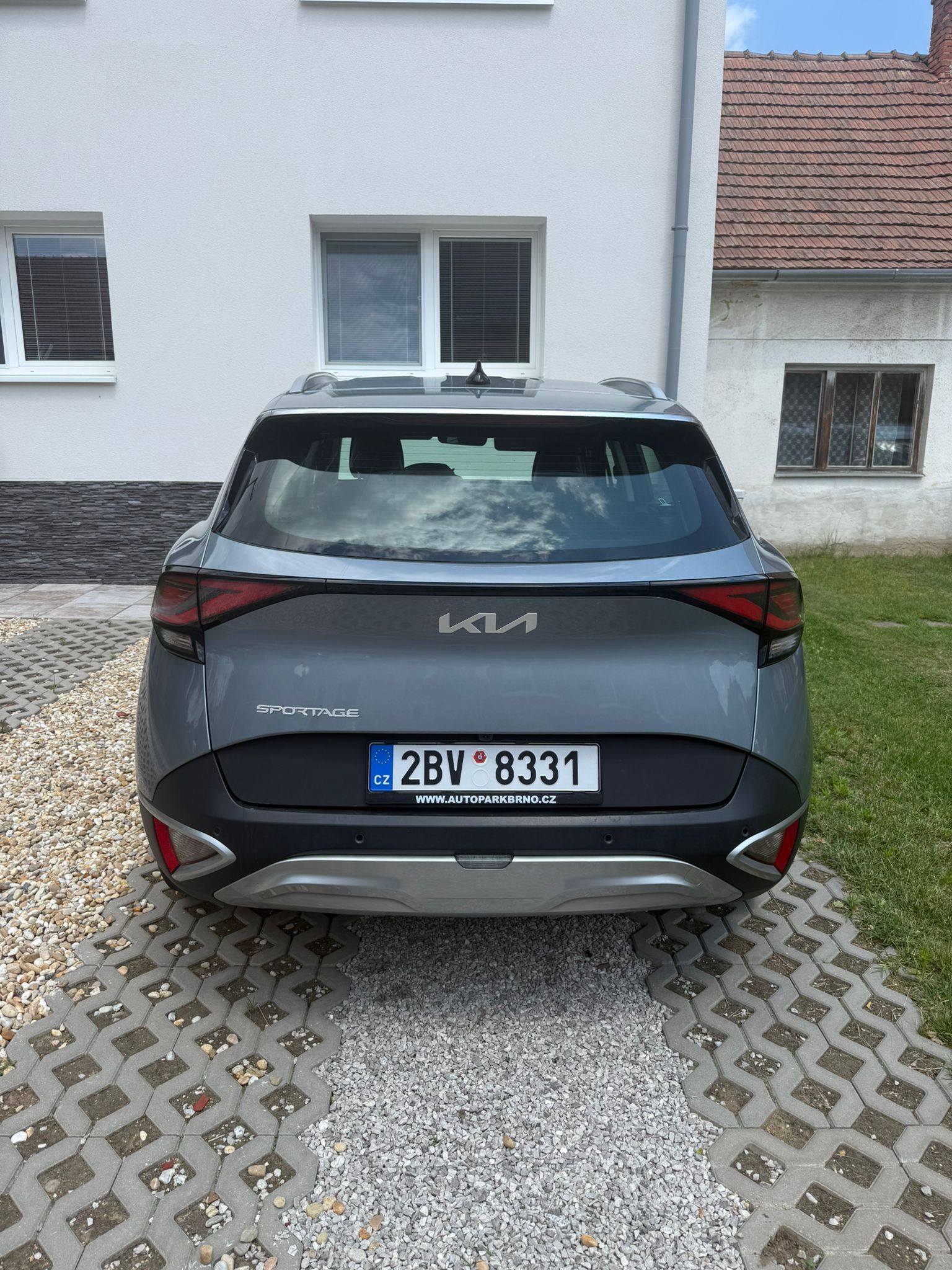 Kia Sportage, 1,6 T-GDI - fotka 2