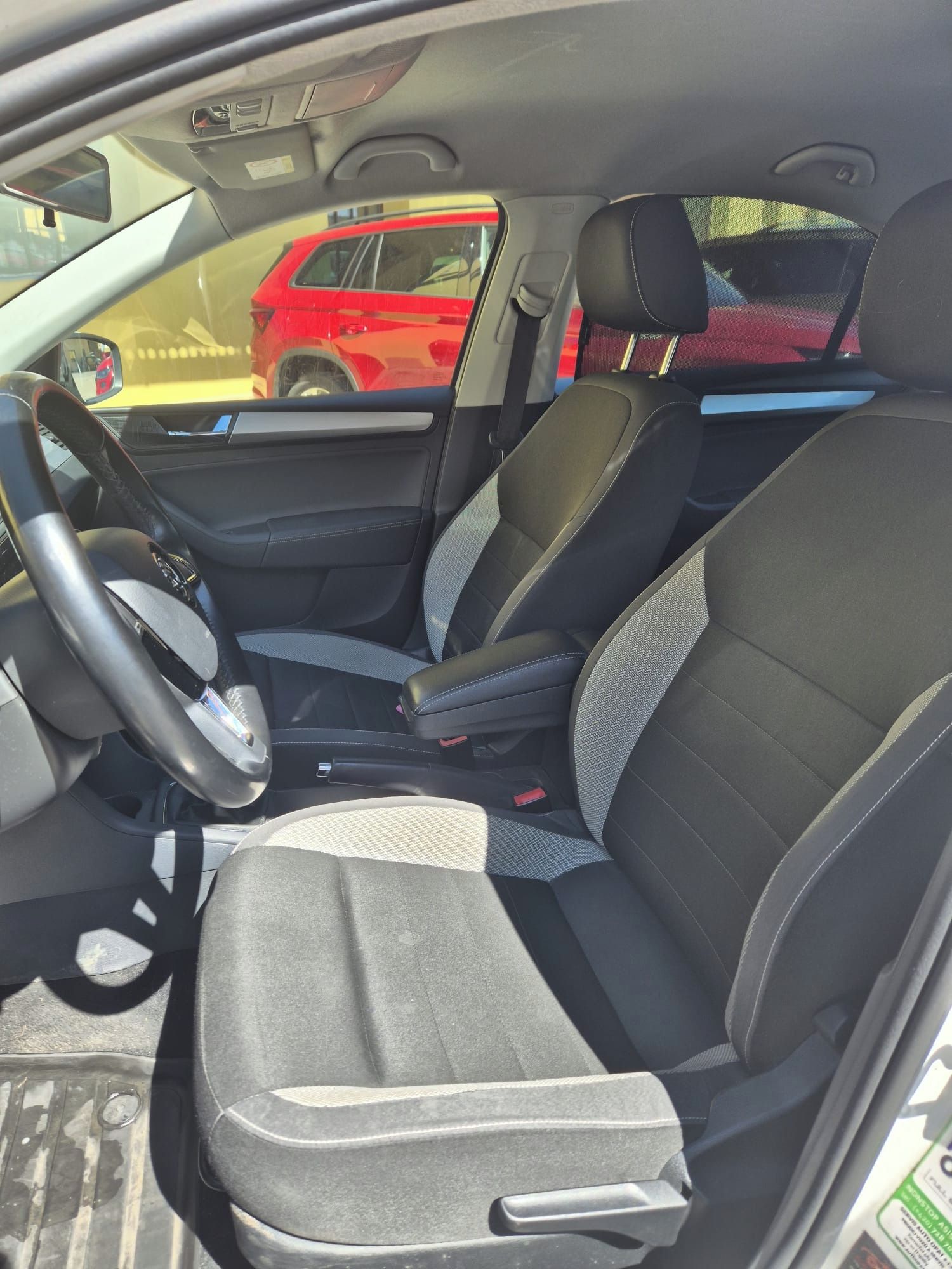 Škoda Rapid, 1,0   1,0TSI 70kW,ČR,servis.kn - fotka 5