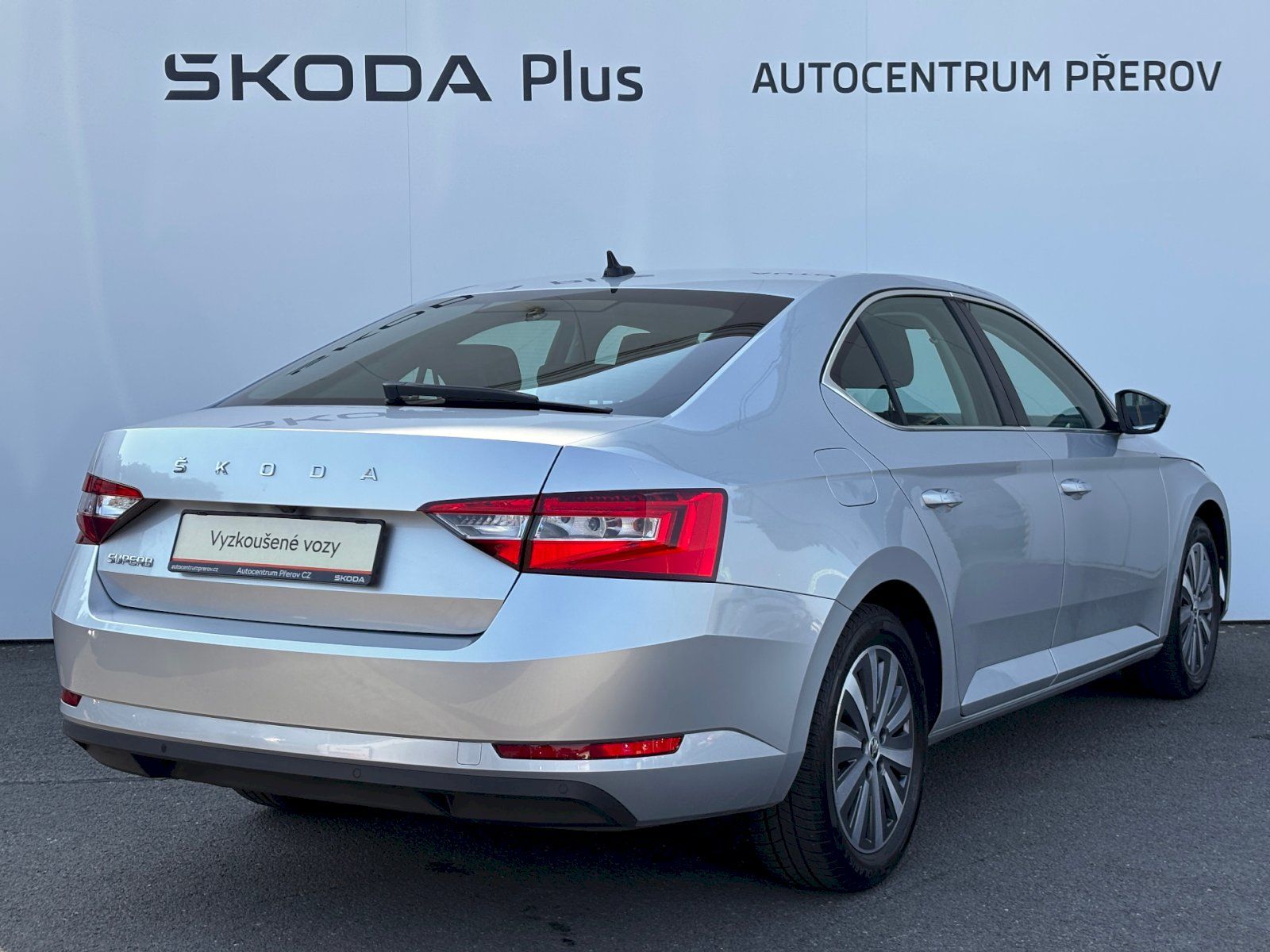 Škoda Superb, 2.0 TDI 110kW Style - fotka 2