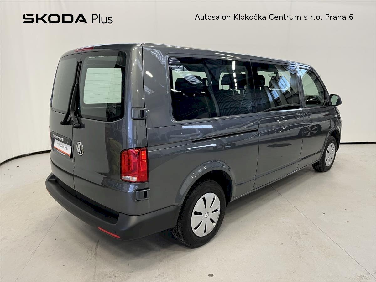 Volkswagen Transporter, TDI110 kW Long 7DSG 9 míst - fotka 2