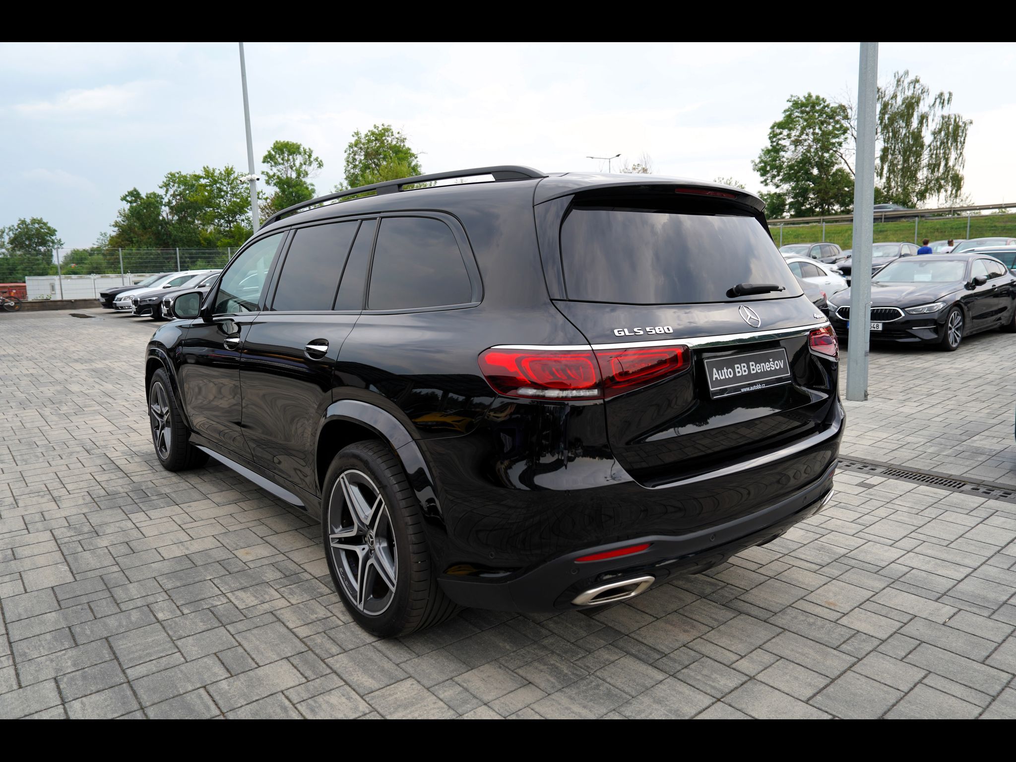 Mercedes-Benz GLS, GLS 580 4Matic/AMG/21"/HUD/ČR - fotka 4