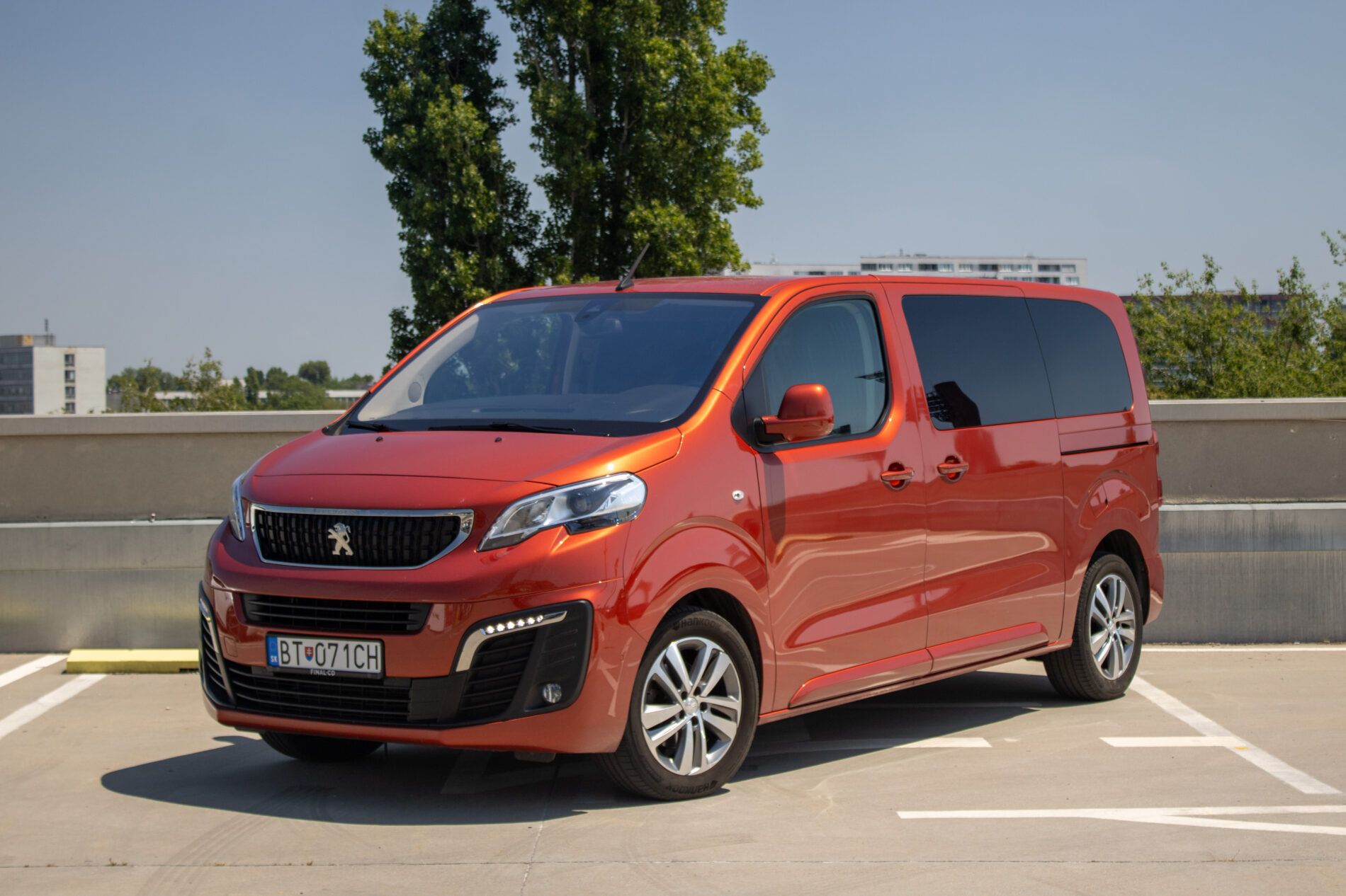 Peugeot Traveller