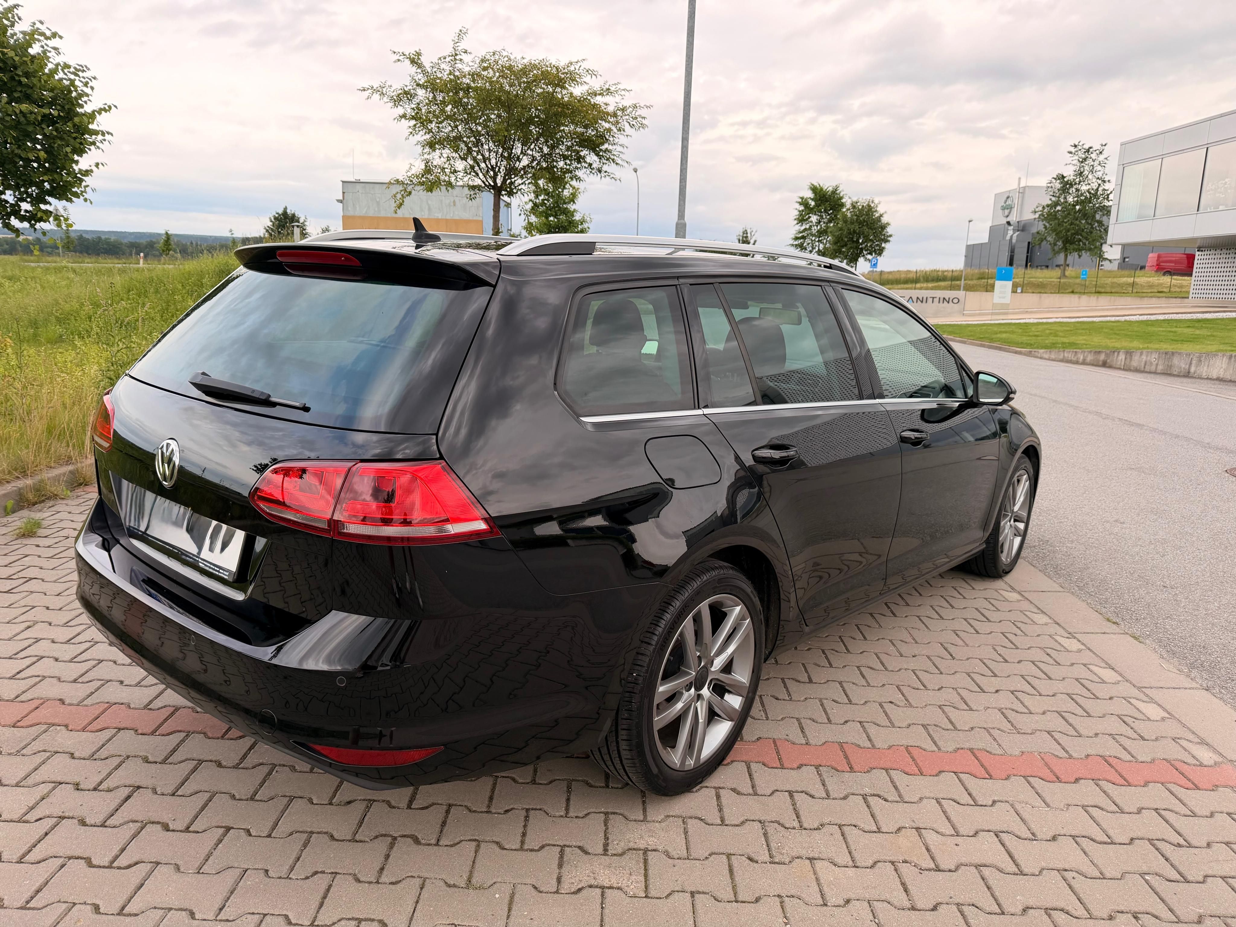 Volkswagen Golf Variant, VW Golf variant 2.0 TDI 110kW - fotka 3