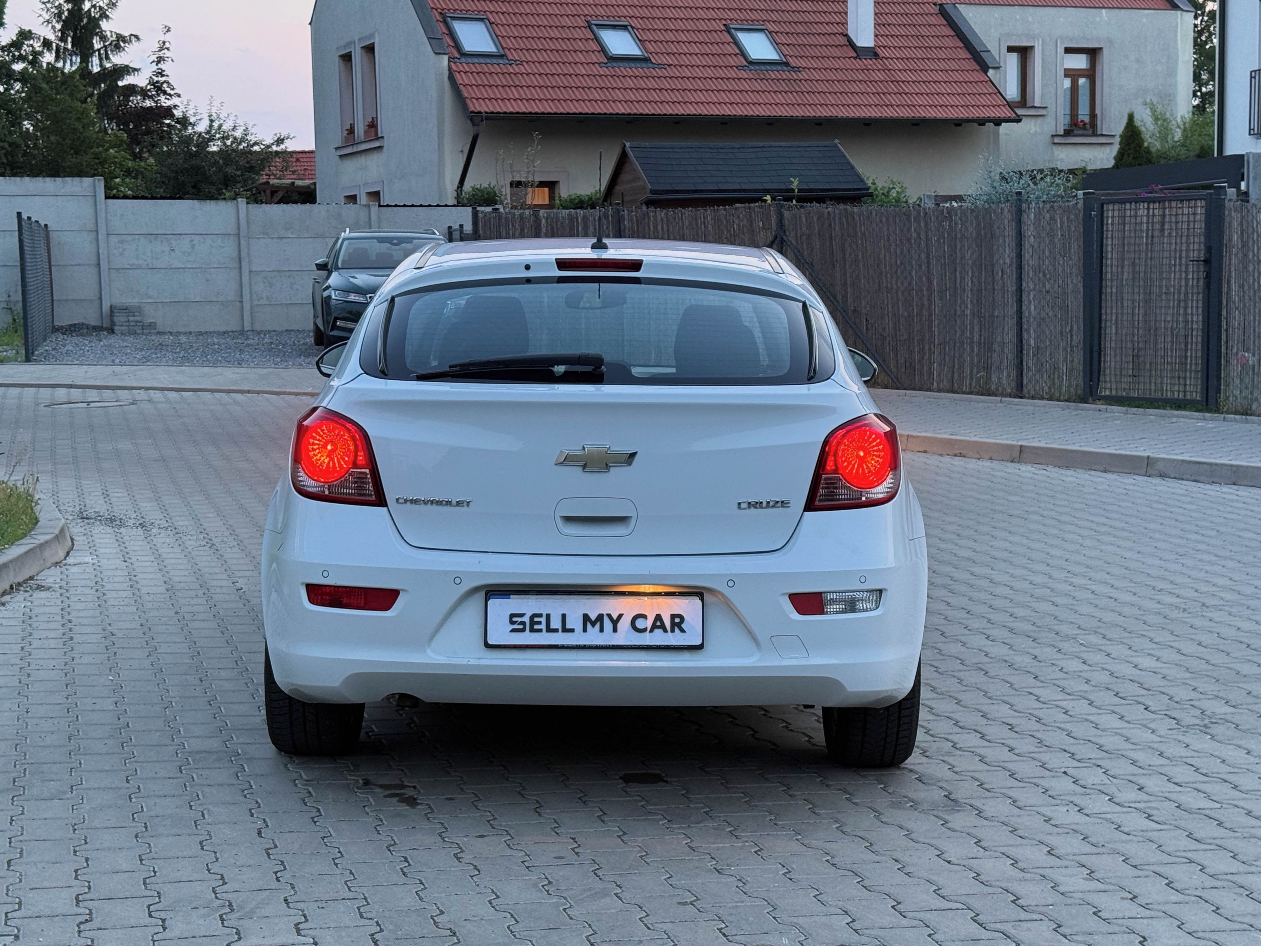 Chevrolet Cruze, 1,8/104kW ČR Tempomat - fotka 6