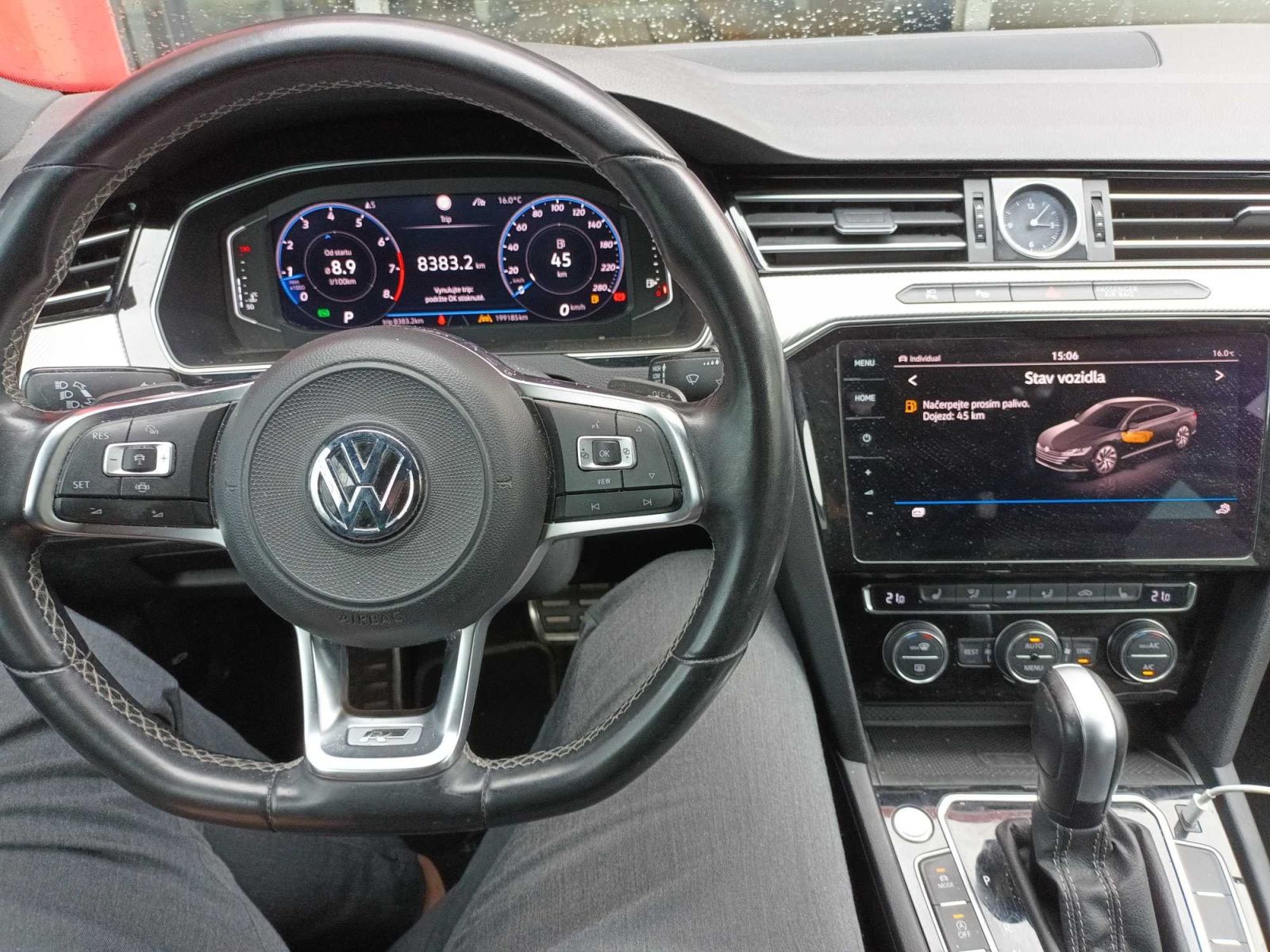 Volkswagen Arteon, 2.0 TSI, R-line, Automat, Kůže - fotka 3