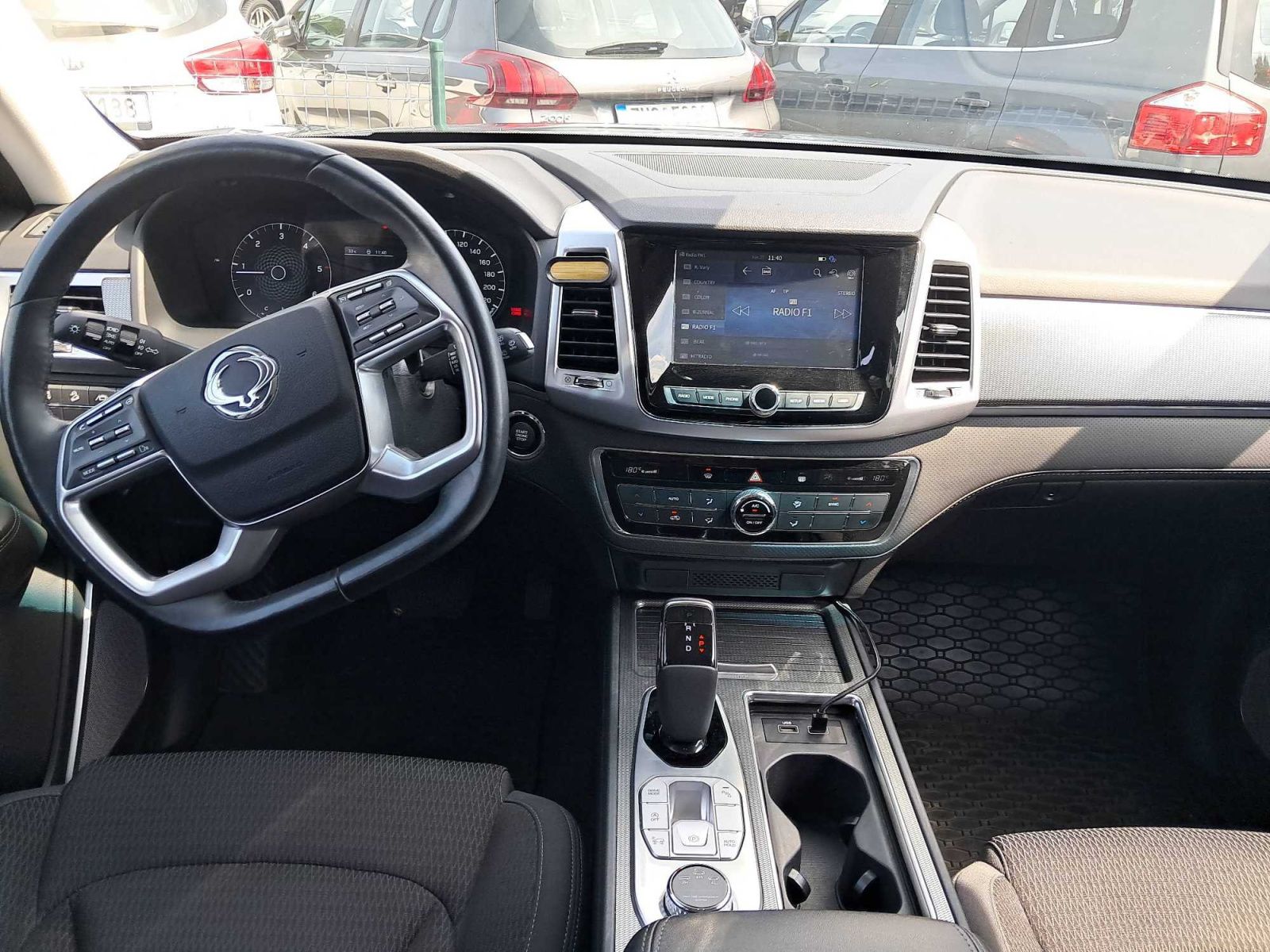 SsangYong Rexton, 2.2 Diesel, Záruka, 4X4 - fotka 3