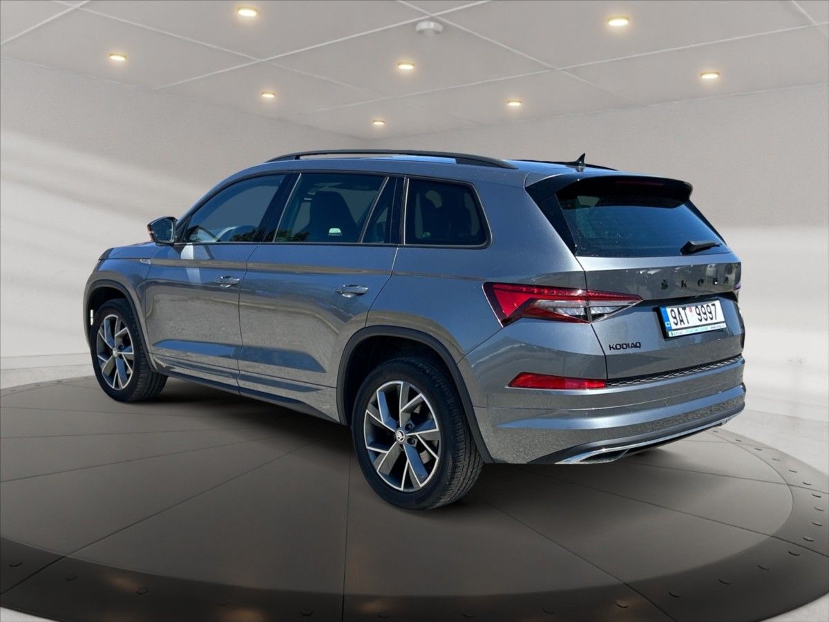 Škoda Kodiaq, 2,0 TDI Sportline 4x4 DSG - fotka 4