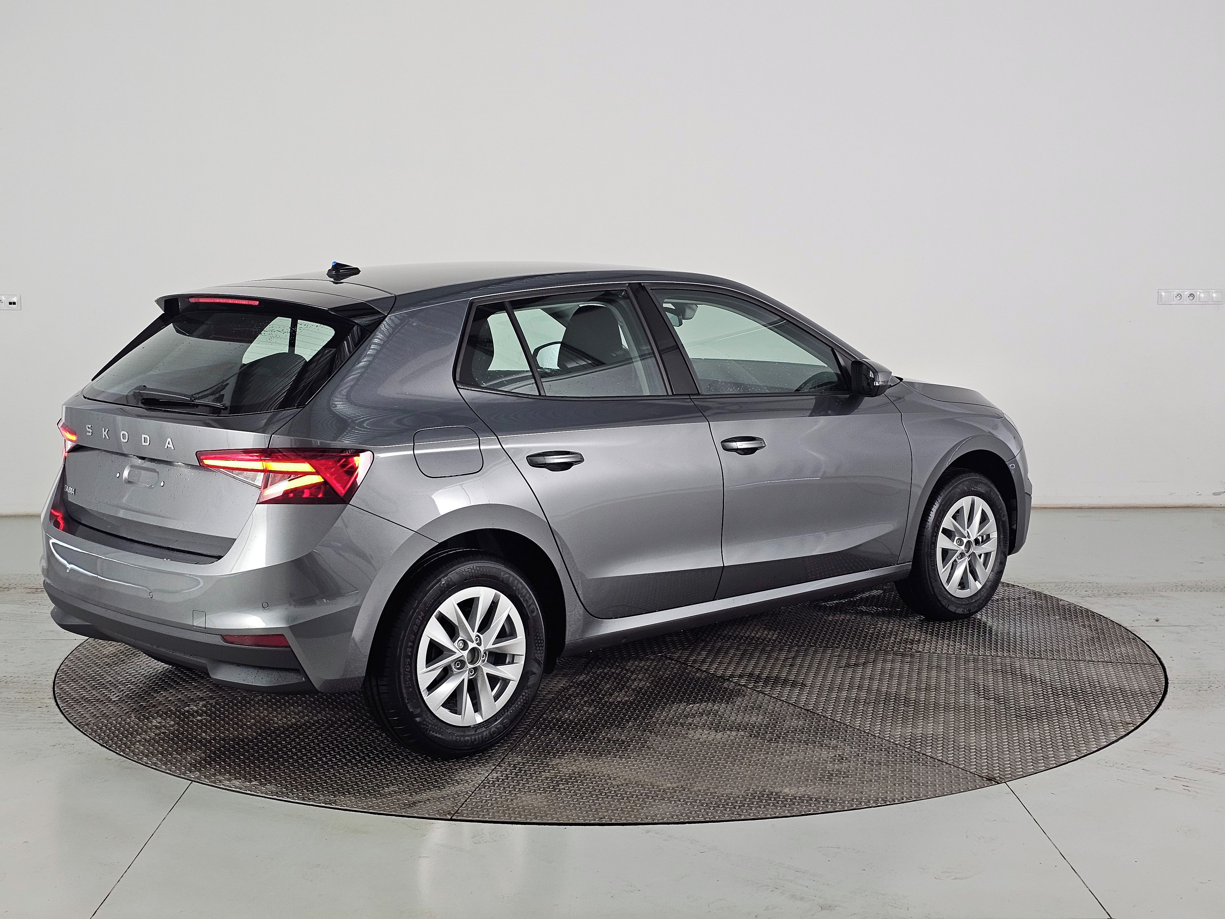 Škoda Fabia, Classic 1.0TSI 70kW 5st man. - fotka 5