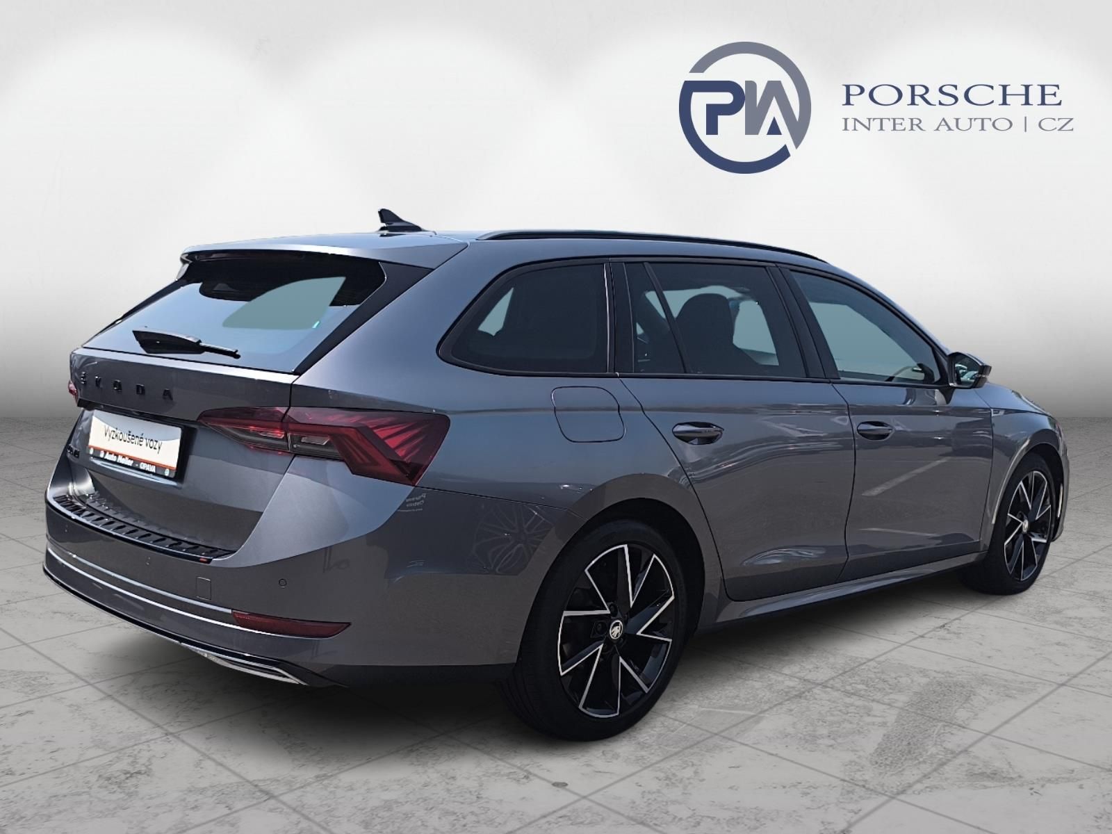 Škoda Octavia, 2.0 TDi Sportline DSG - fotka 2