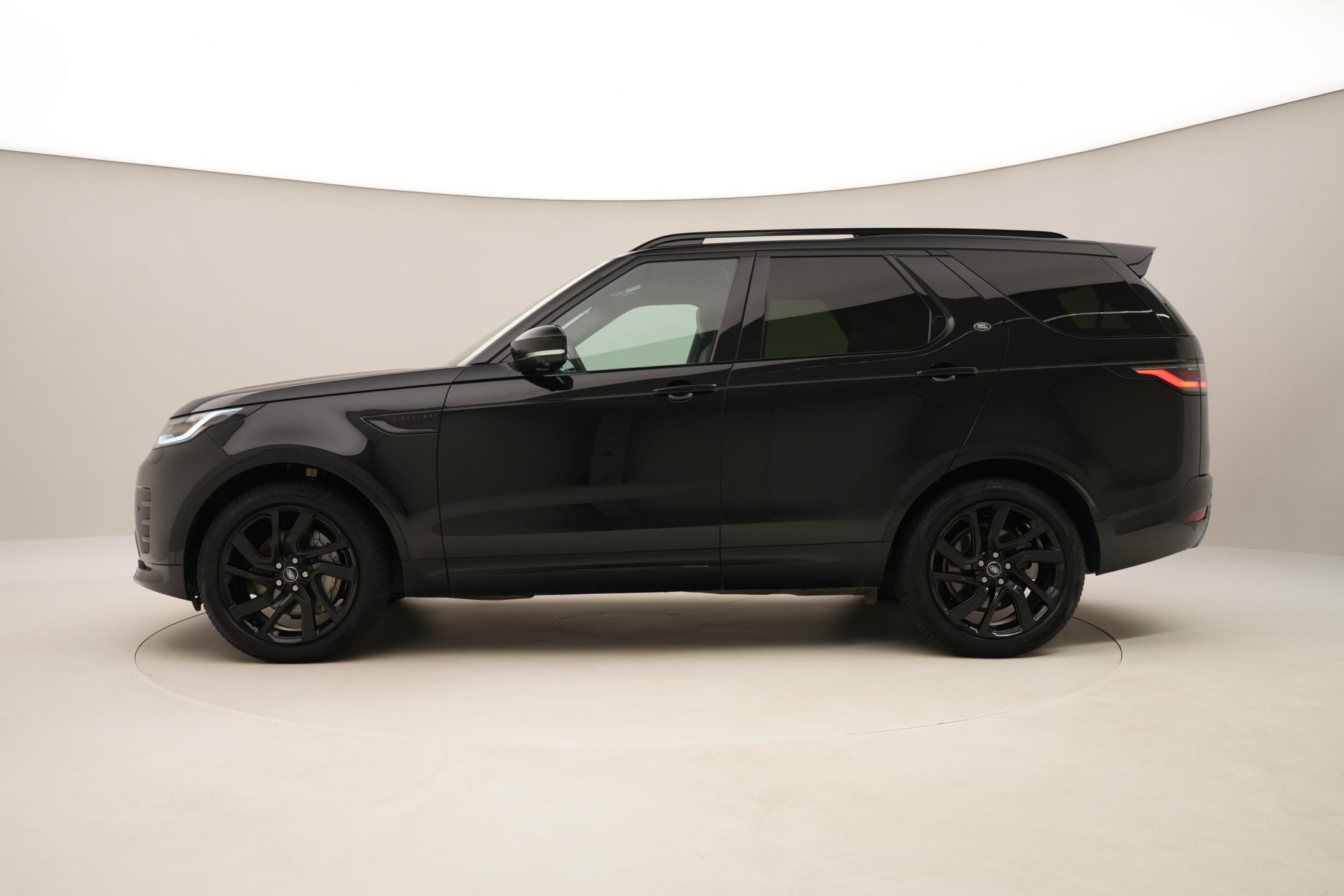 Land Rover Discovery, D250 R-DYNAMIC SE AWD AUT 7m - fotka 2