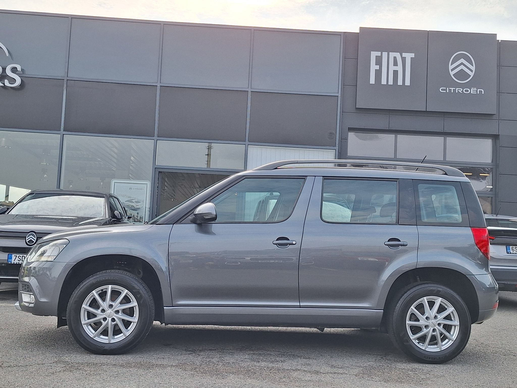 Škoda Yeti, 1,2 TSI 81kW SERVIS ZÁRUKA - fotka 3