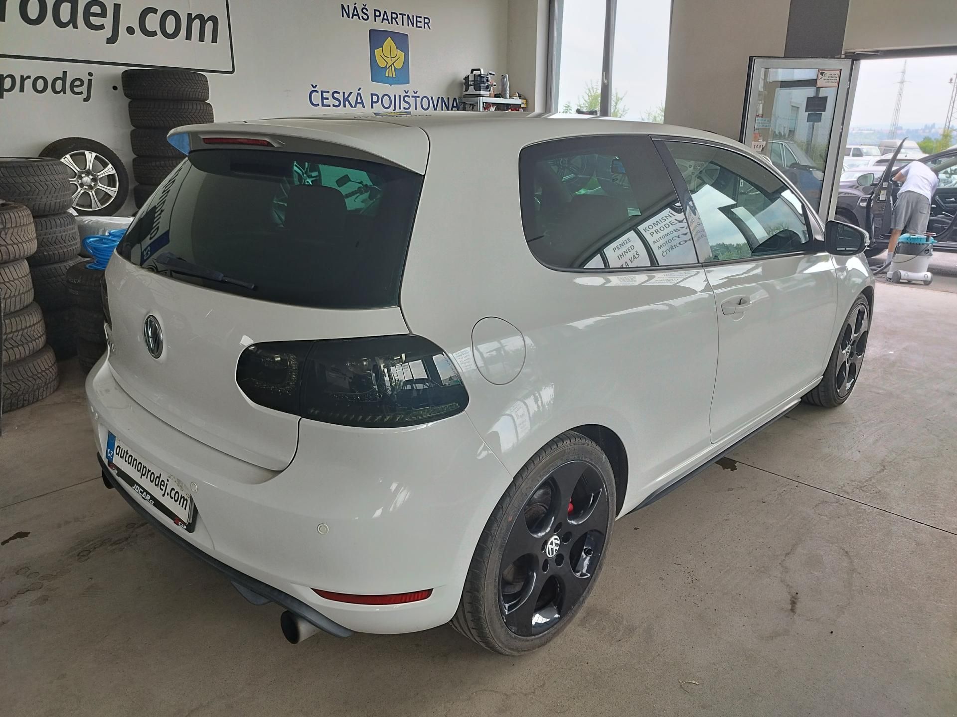 Volkswagen Golf, GTI,2,0TSI,155KW,AUT.KL.18ALU - fotka 6